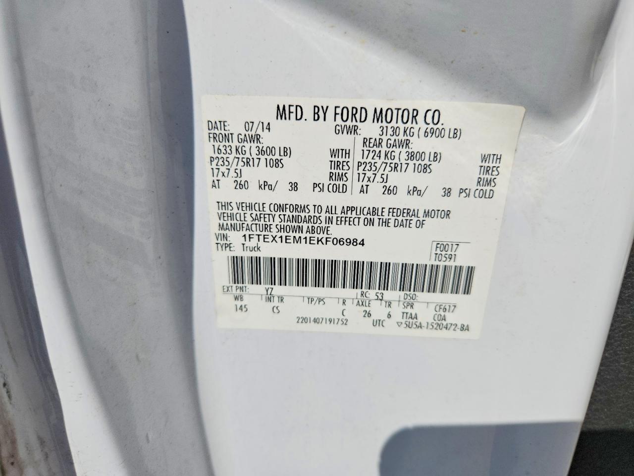 2014 Ford F150 Super Cab White vin: 1FTEX1EM1EKF06984