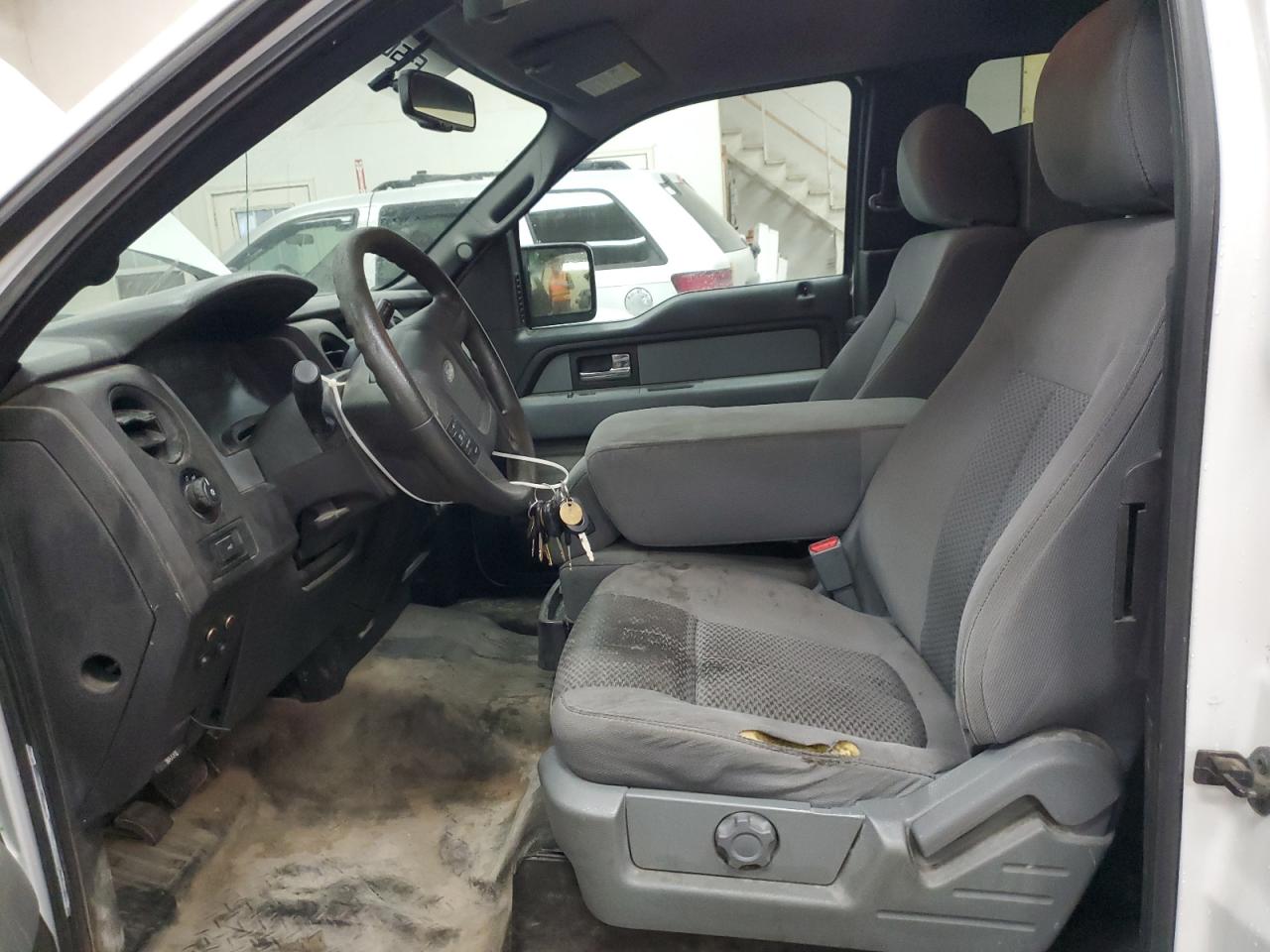 2012 Ford F150 Super Cab White vin: 1FTEX1EM2CFB56156 Damage: Left Front Seat Cushion, Torn, > 12 Inches