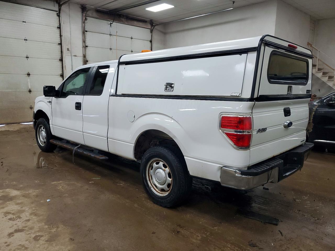 2012 Ford F150 Super Cab White vin: 1FTEX1EM2CFB56156