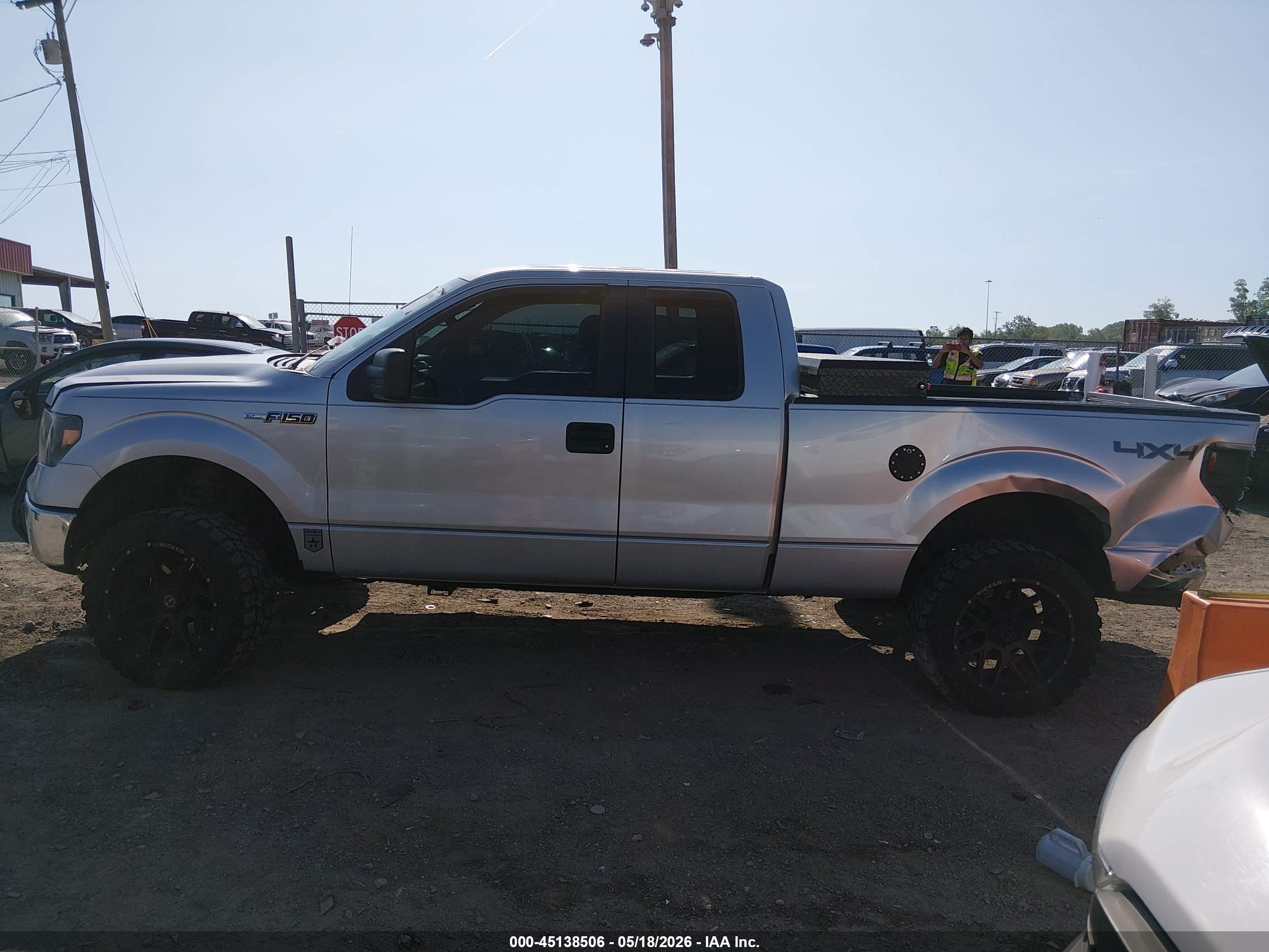 2014 Ford F-150 Xlt Серебряный vin: 1FTEX1EM2EFA47280