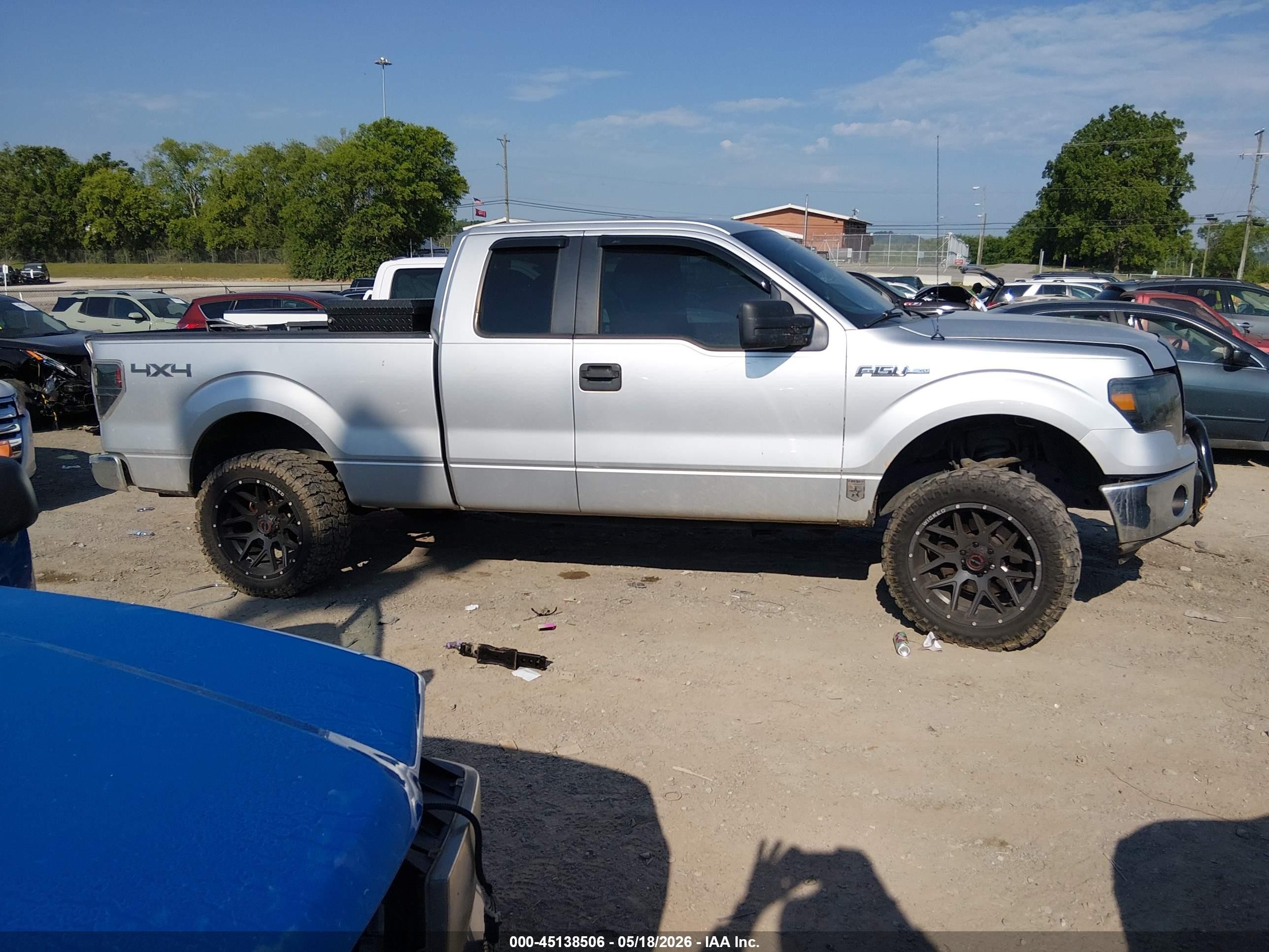 2014 Ford F-150 Xlt Серебряный vin: 1FTEX1EM2EFA47280