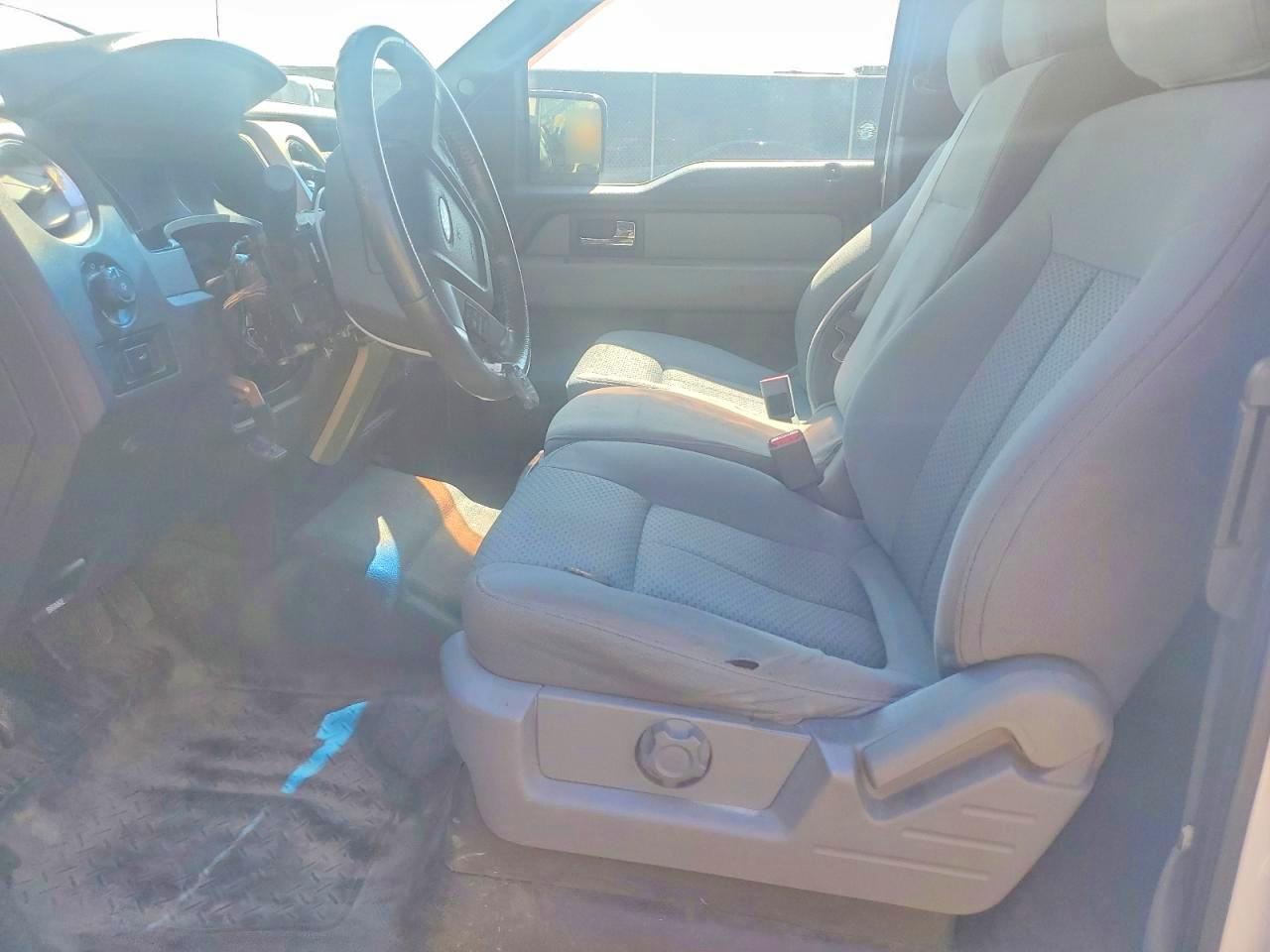 2014 Ford F150 Super Cab Белый vin: 1FTEX1EM2EFC11059