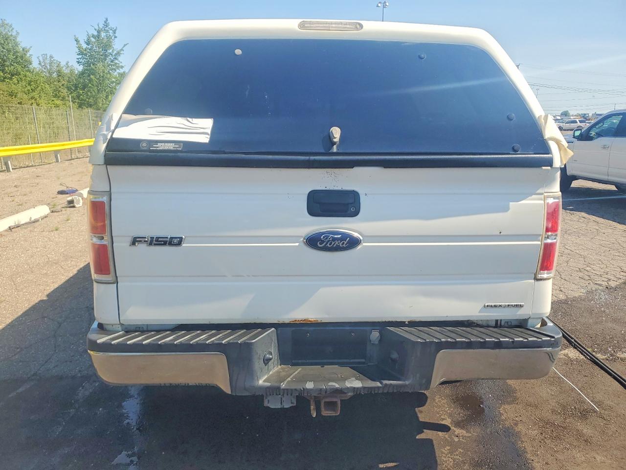 2014 Ford F150 Super Cab Белый vin: 1FTEX1EM2EFC11059