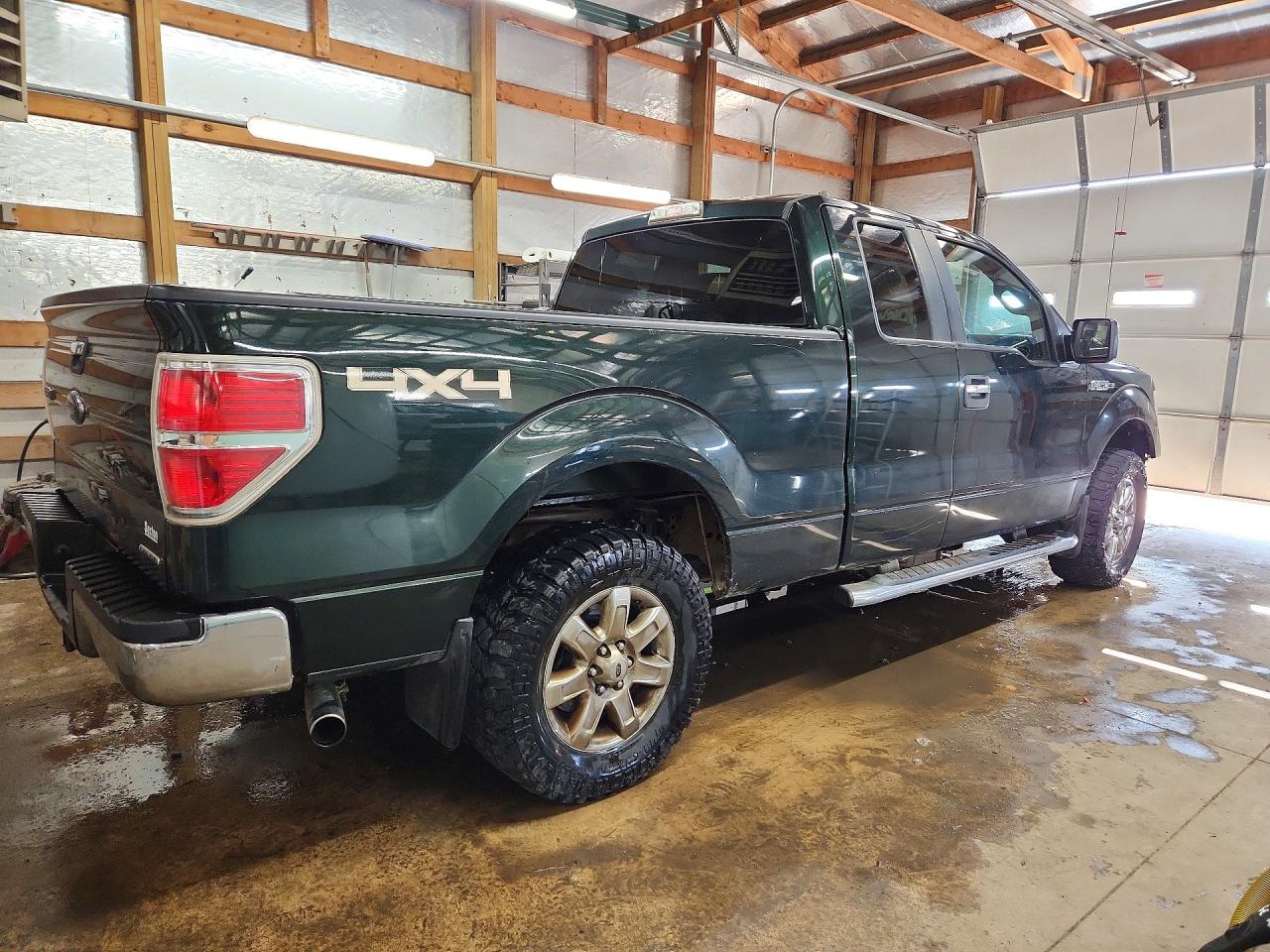2014 Ford F150 Super Cab Green vin: 1FTEX1EM2EFC48841