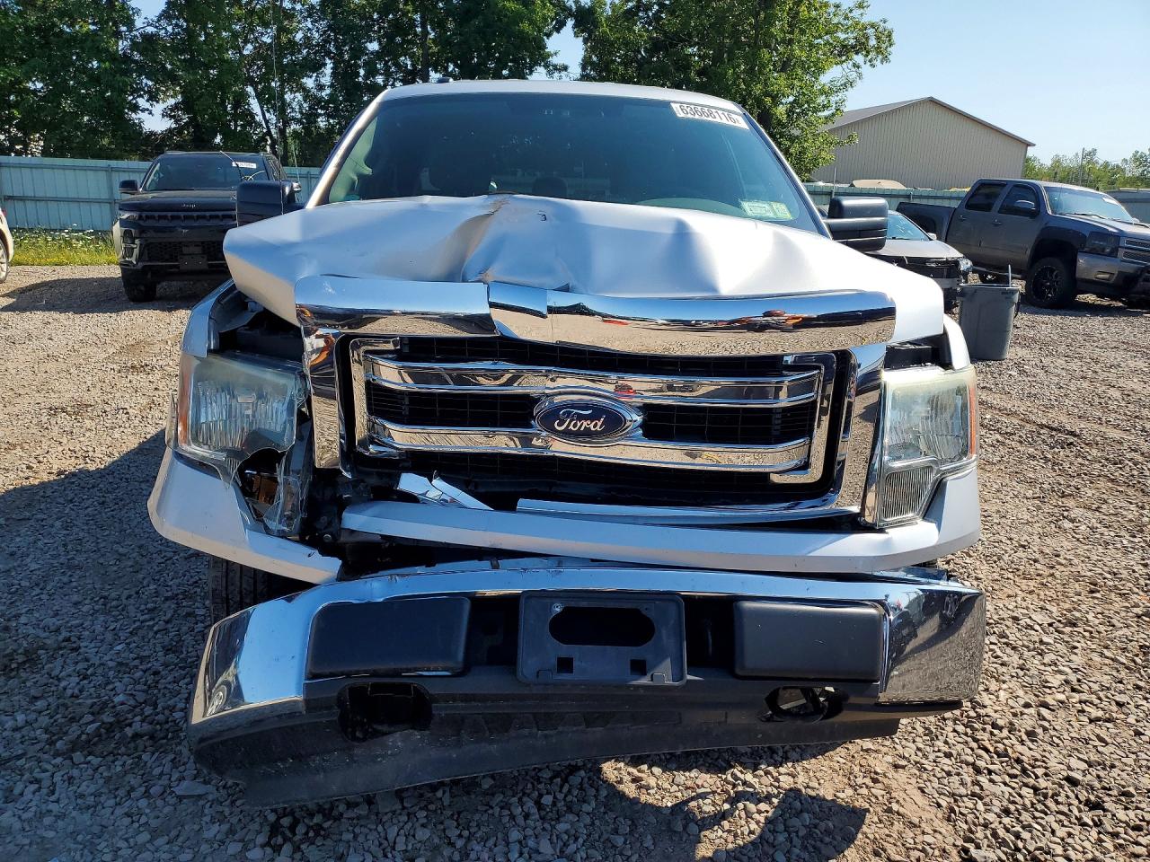 2013 Ford F150 Super Cab Silver vin: 1FTEX1EM3DFA25027
