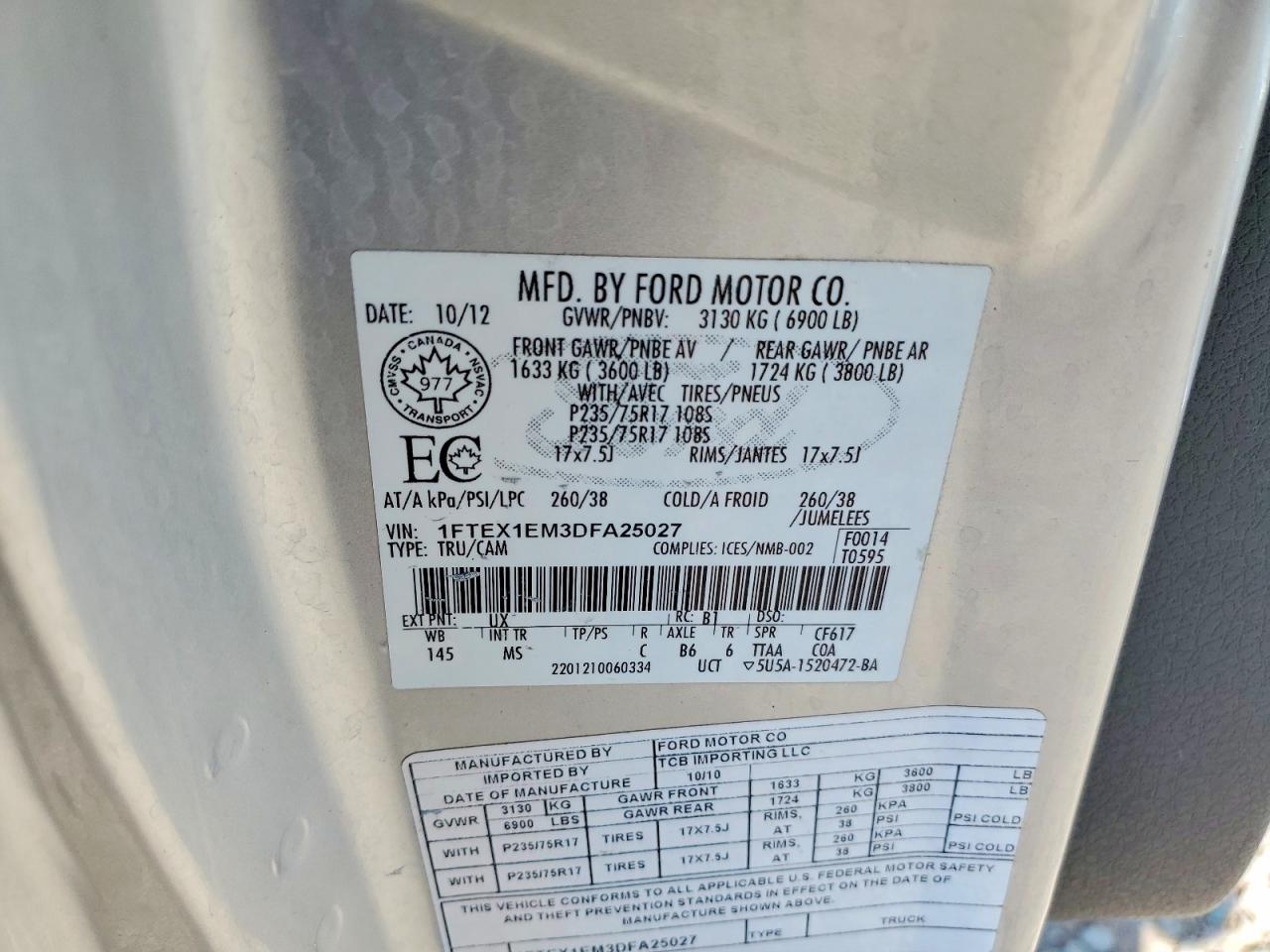 2013 Ford F150 Super Cab Silver vin: 1FTEX1EM3DFA25027
