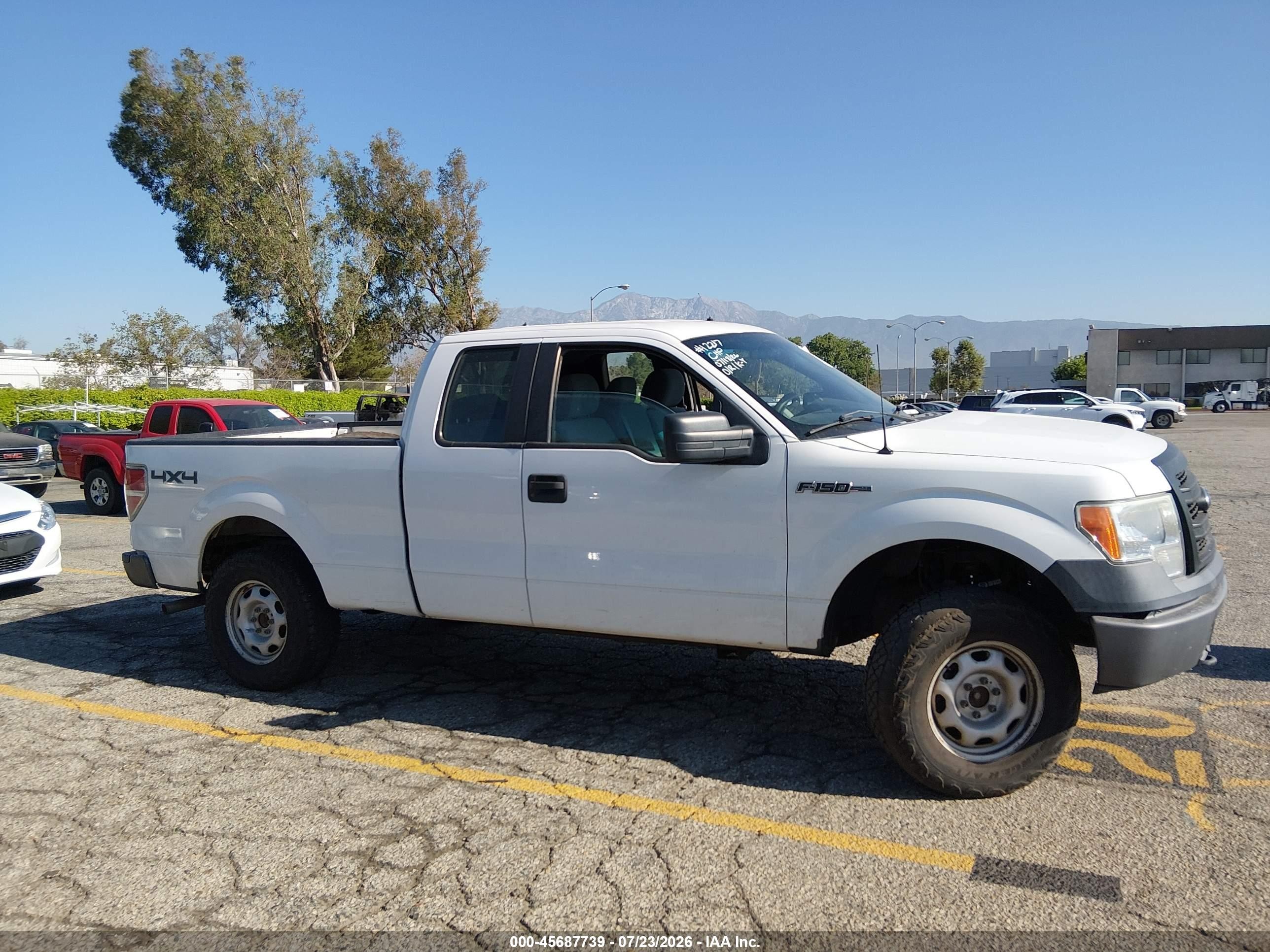 2013 Ford F-150 Xl White vin: 1FTEX1EM3DKD30292