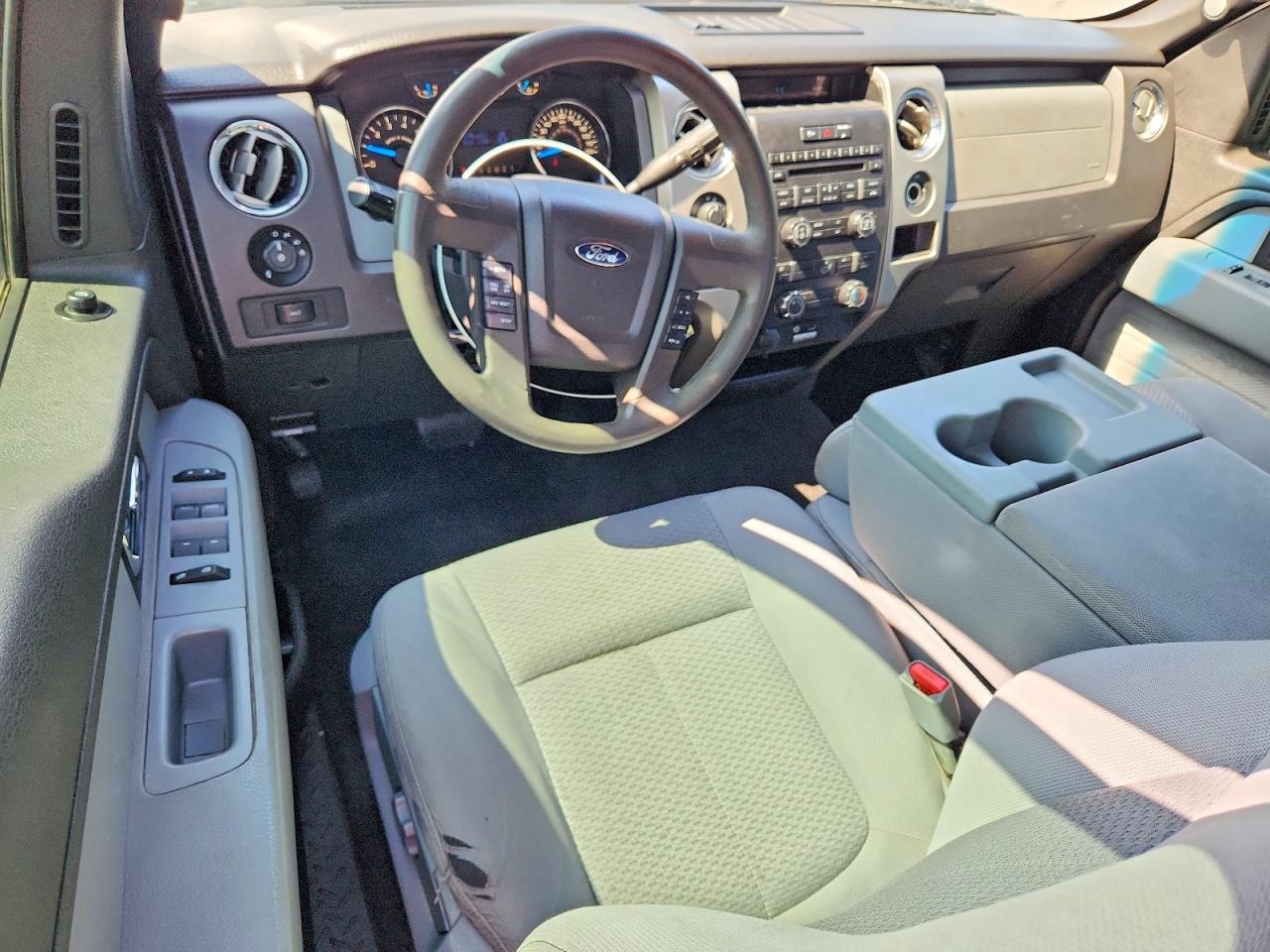2014 Ford F150 Super Cab Silver vin: 1FTEX1EM3EFA39737
