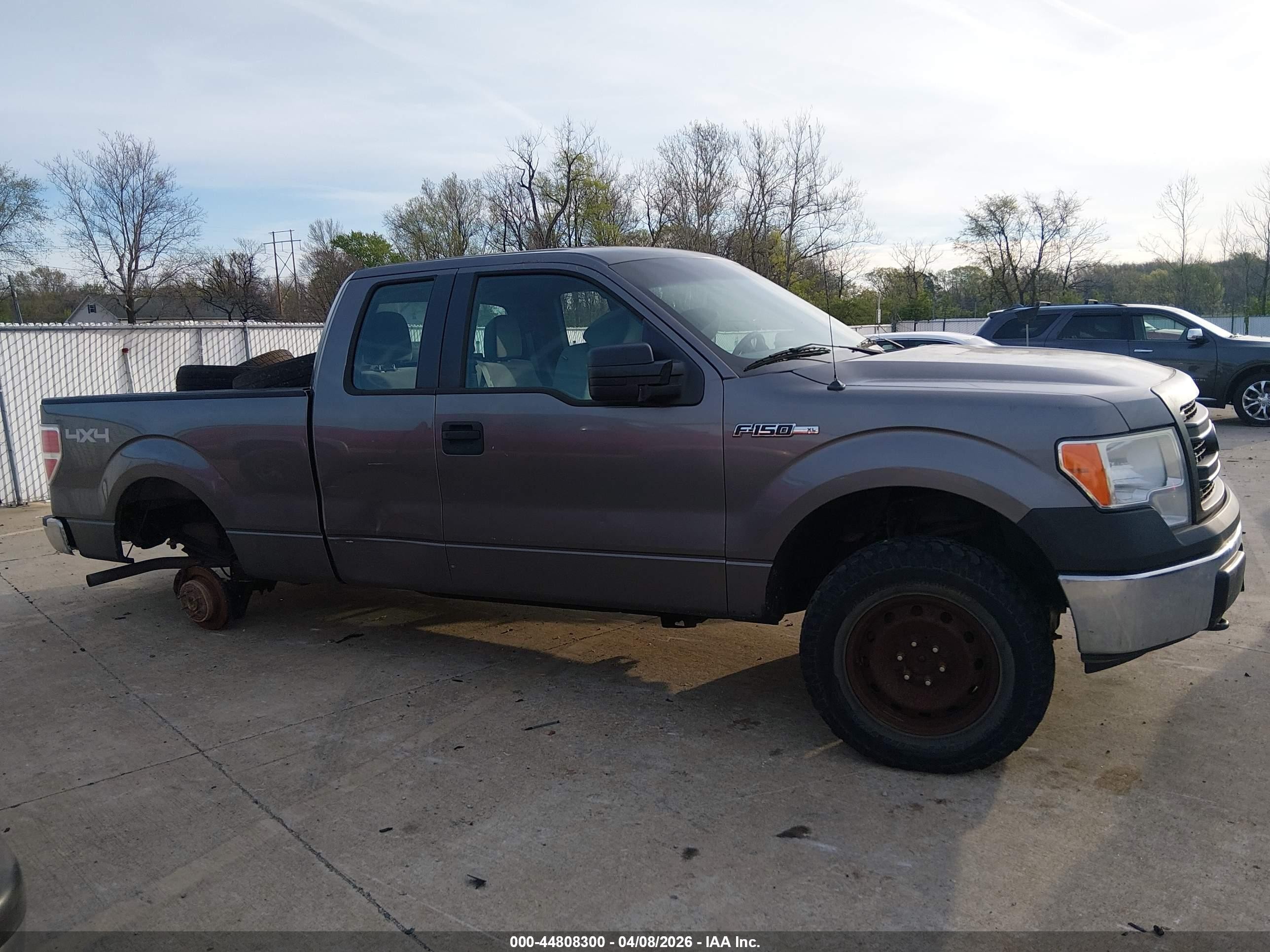 2014 Ford F-150 Xl Gray vin: 1FTEX1EM3EKE63619