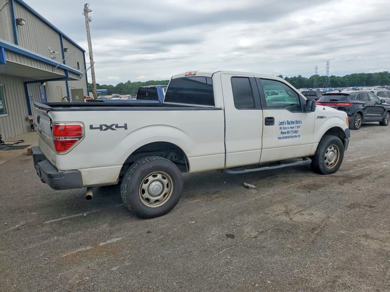 2011 Ford F150 Super Cab White vin: 1FTEX1EM4BFB93563