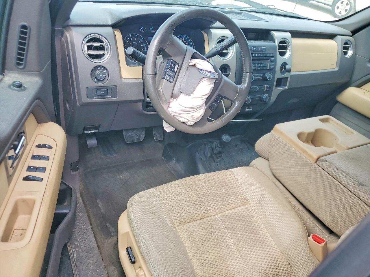 2011 Ford F150 Super Cab White vin: 1FTEX1EM6BFD37601