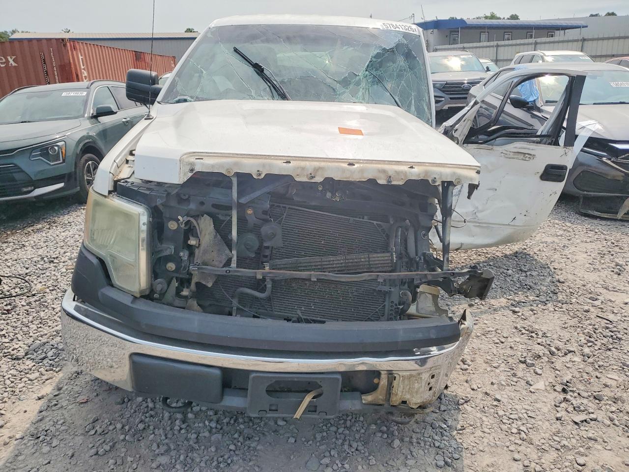 2014 Ford F150 Super Cab Белый vin: 1FTEX1EM6EFB98722