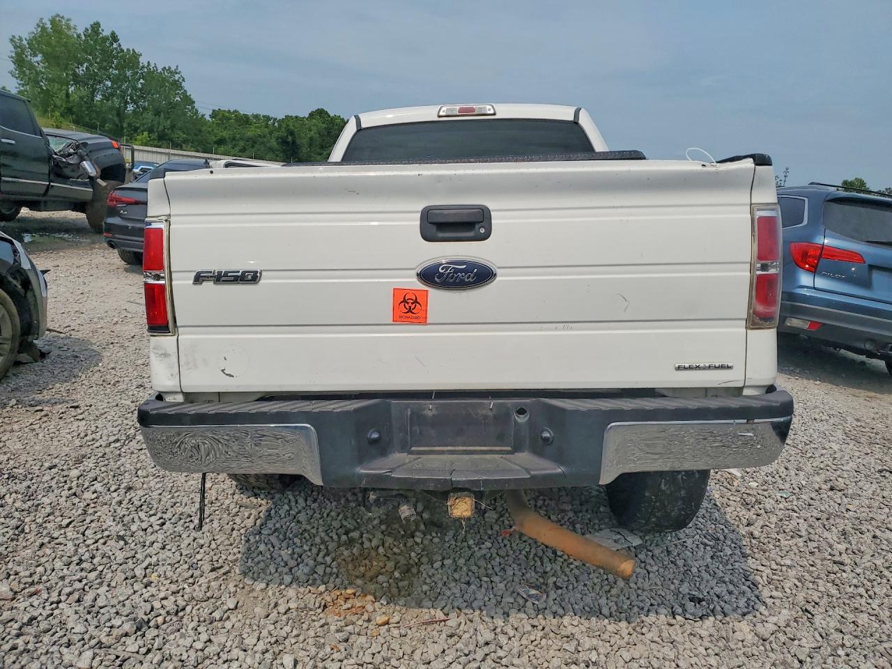 2014 Ford F150 Super Cab Белый vin: 1FTEX1EM6EFB98722