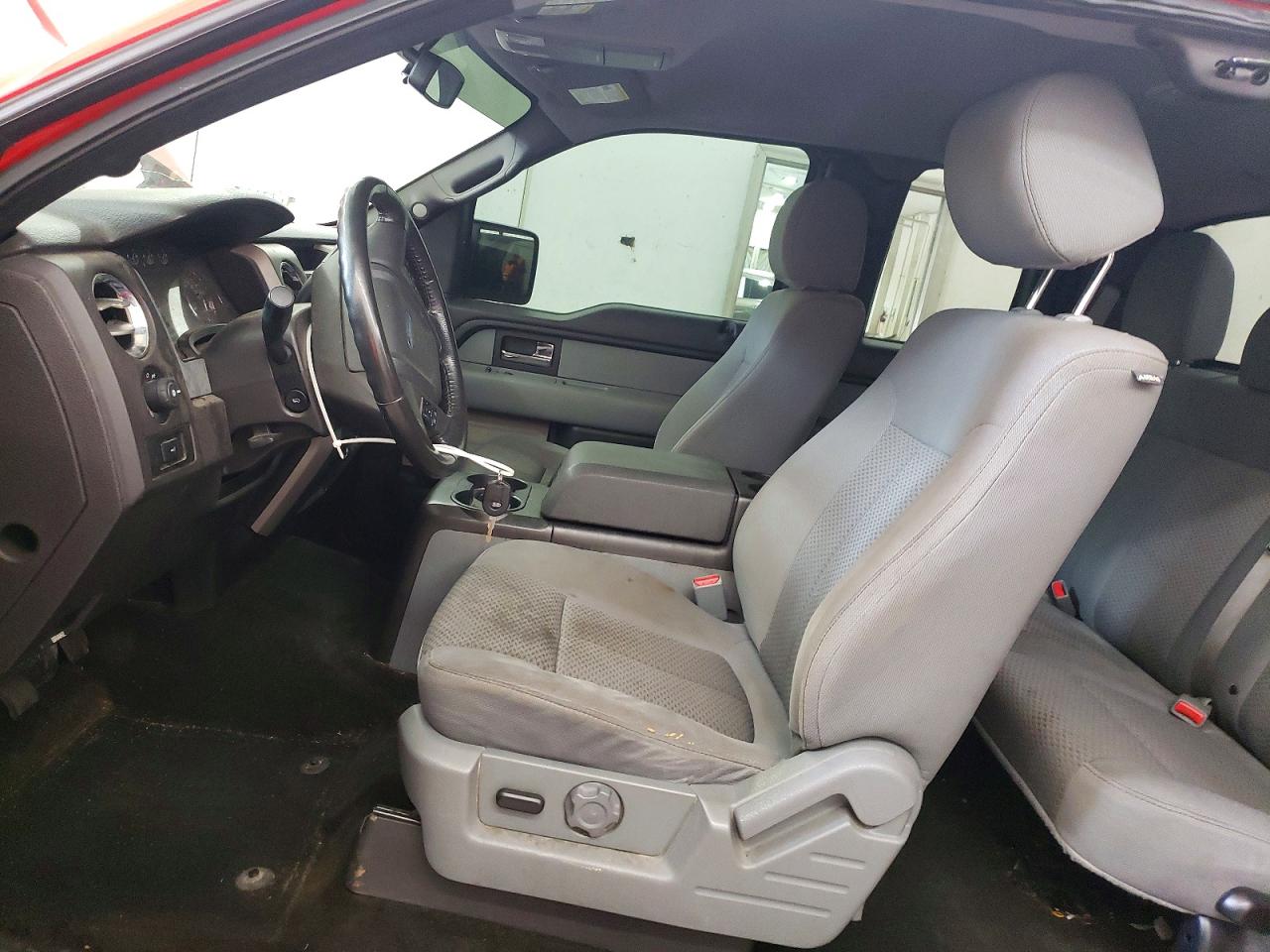 2012 Ford F150 Super Cab Red vin: 1FTEX1EM7CFA80322