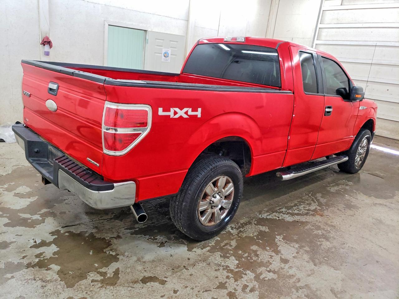 2012 Ford F150 Super Cab Red vin: 1FTEX1EM7CFA80322