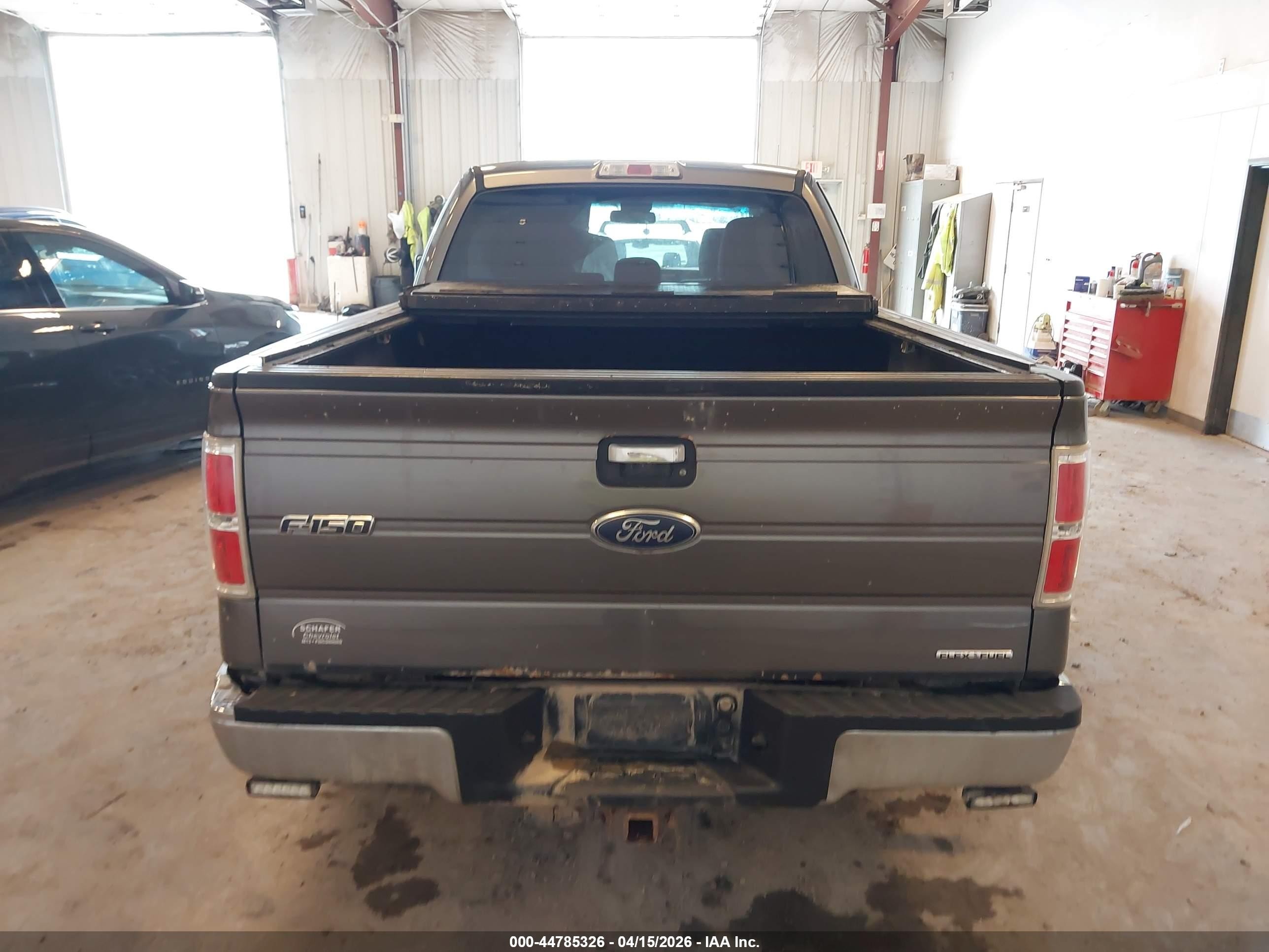2013 Ford F-150 Xlt Серый vin: 1FTEX1EM7DFB70443