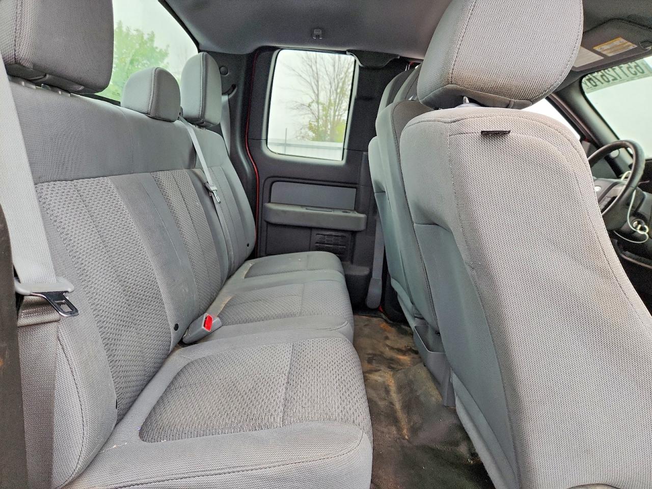 2014 Ford F150 Super Cab Red vin: 1FTEX1EM8EFC28352