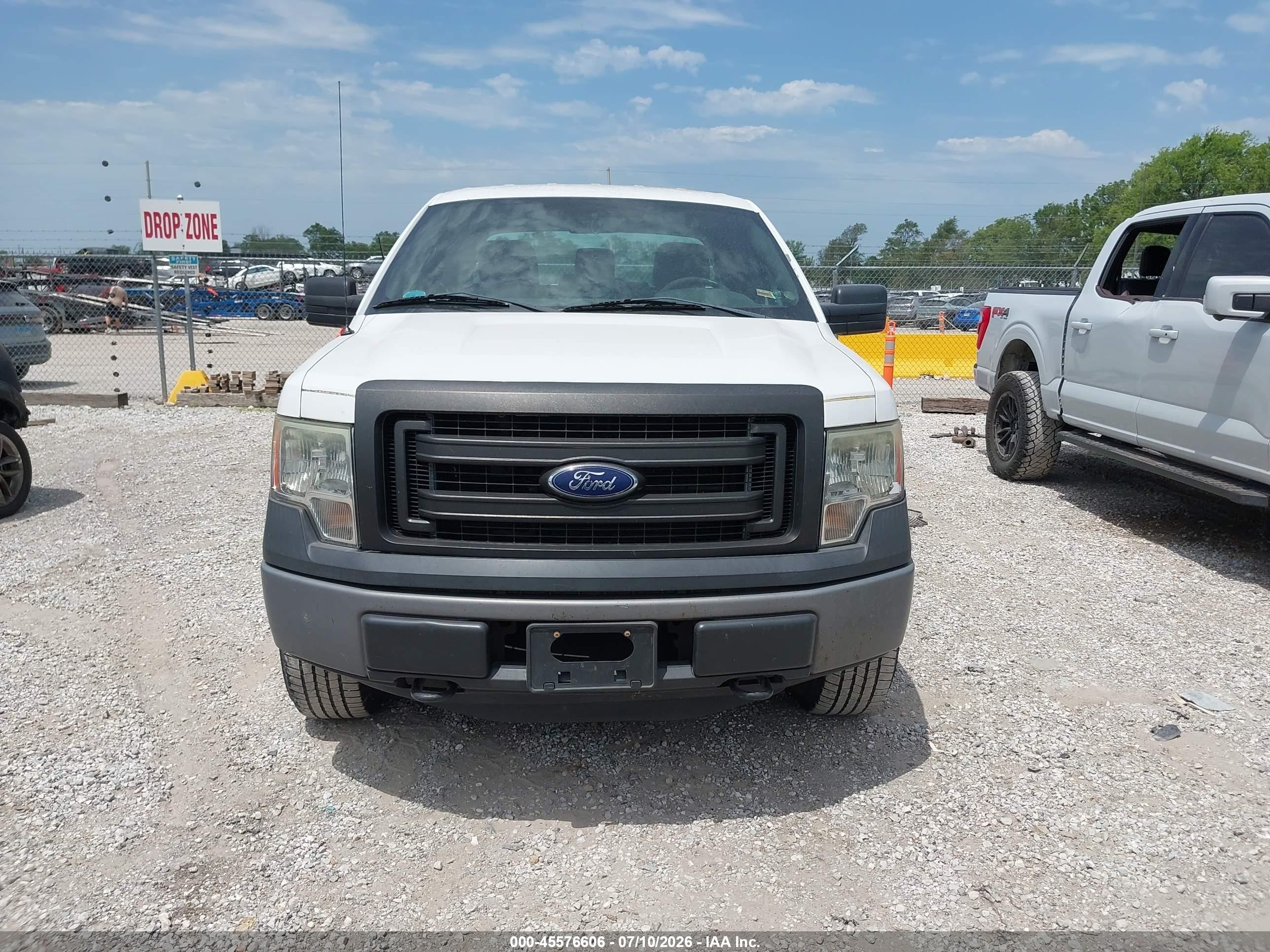 2013 Ford F-150 Xl Белый vin: 1FTEX1EM9DFD68487