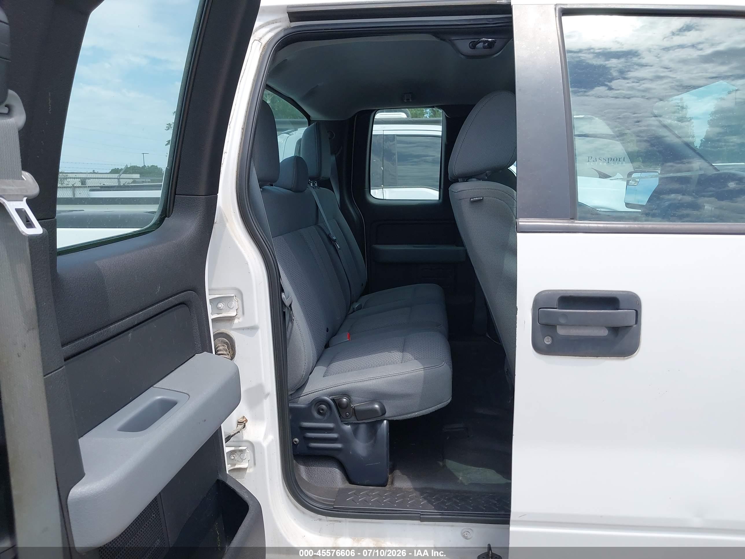 2013 Ford F-150 Xl Белый vin: 1FTEX1EM9DFD68487