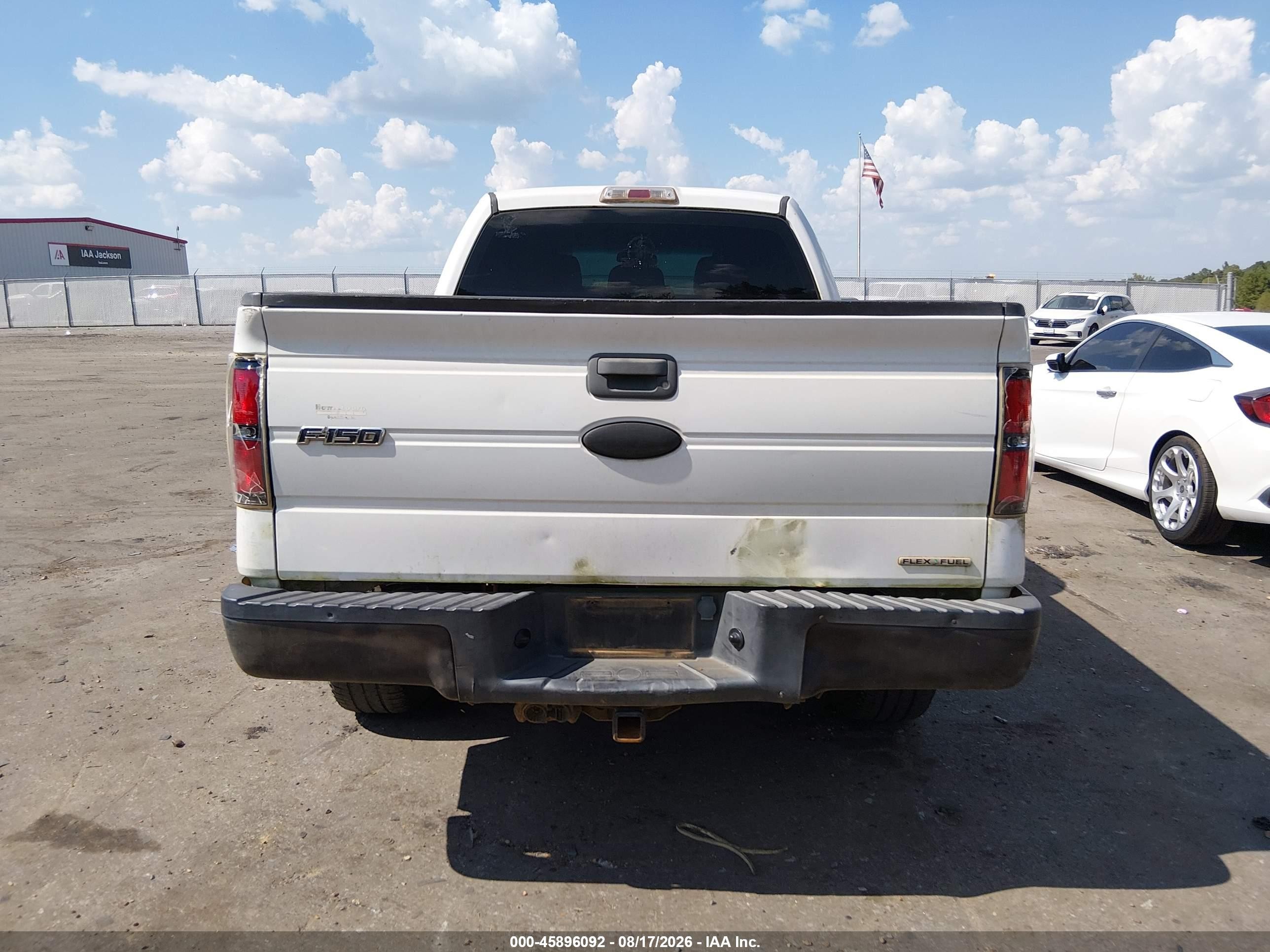 2011 Ford F-150 Xl White vin: 1FTEX1EMXBFB46859