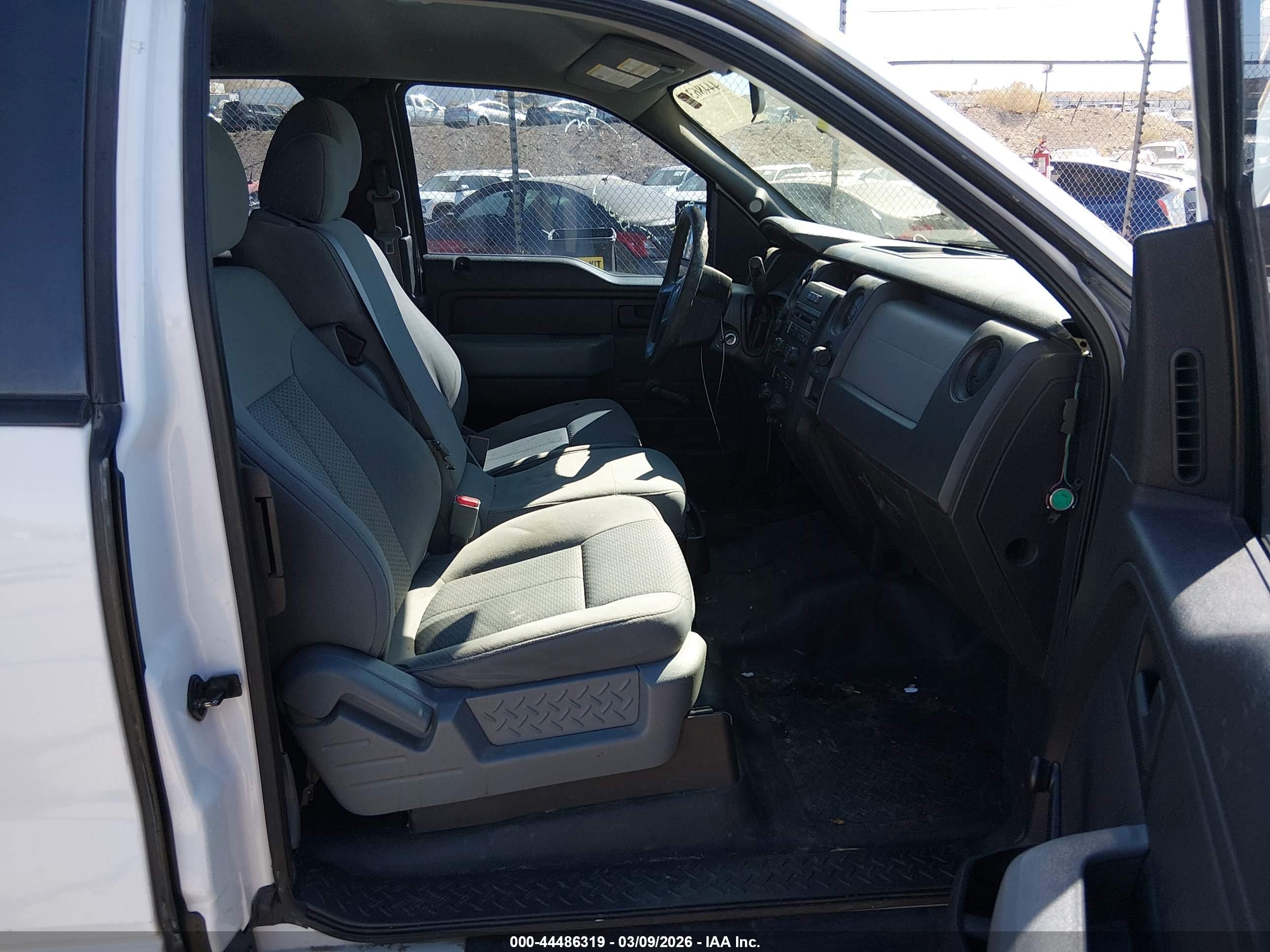 2012 Ford F-150 Xl White vin: 1FTEX1EMXCFA44513