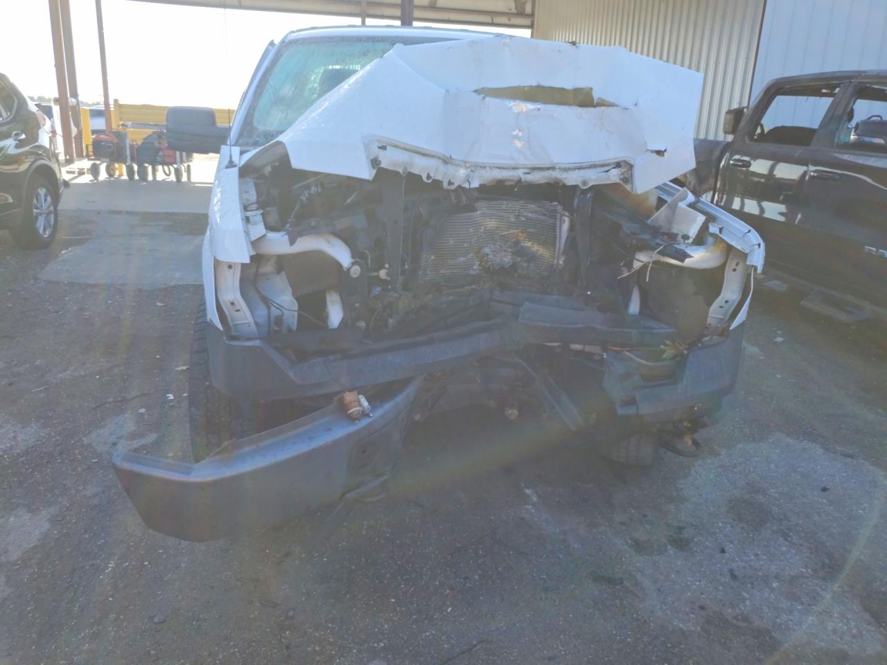 2013 Ford F150 Super Cab White vin: 1FTEX1EMXDFB69285