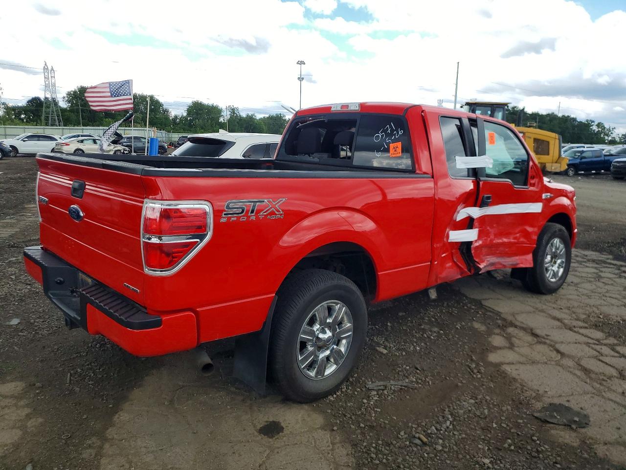 2014 Ford F150 Super Cab Red vin: 1FTEX1EMXEFA20571
