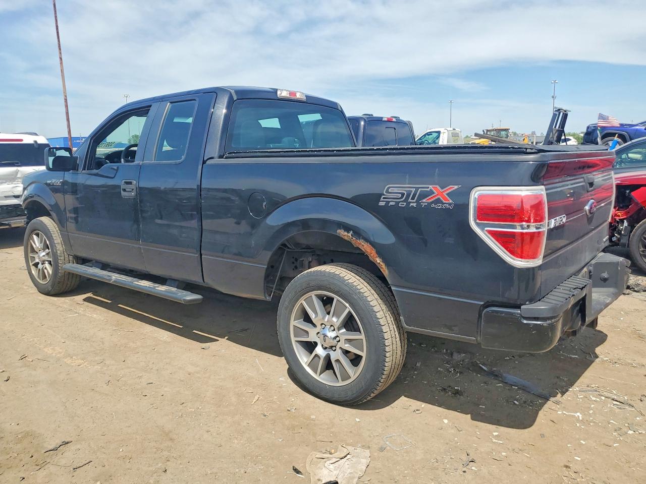 2014 Ford F150 Super Cab Black vin: 1FTEX1EMXEFB75797