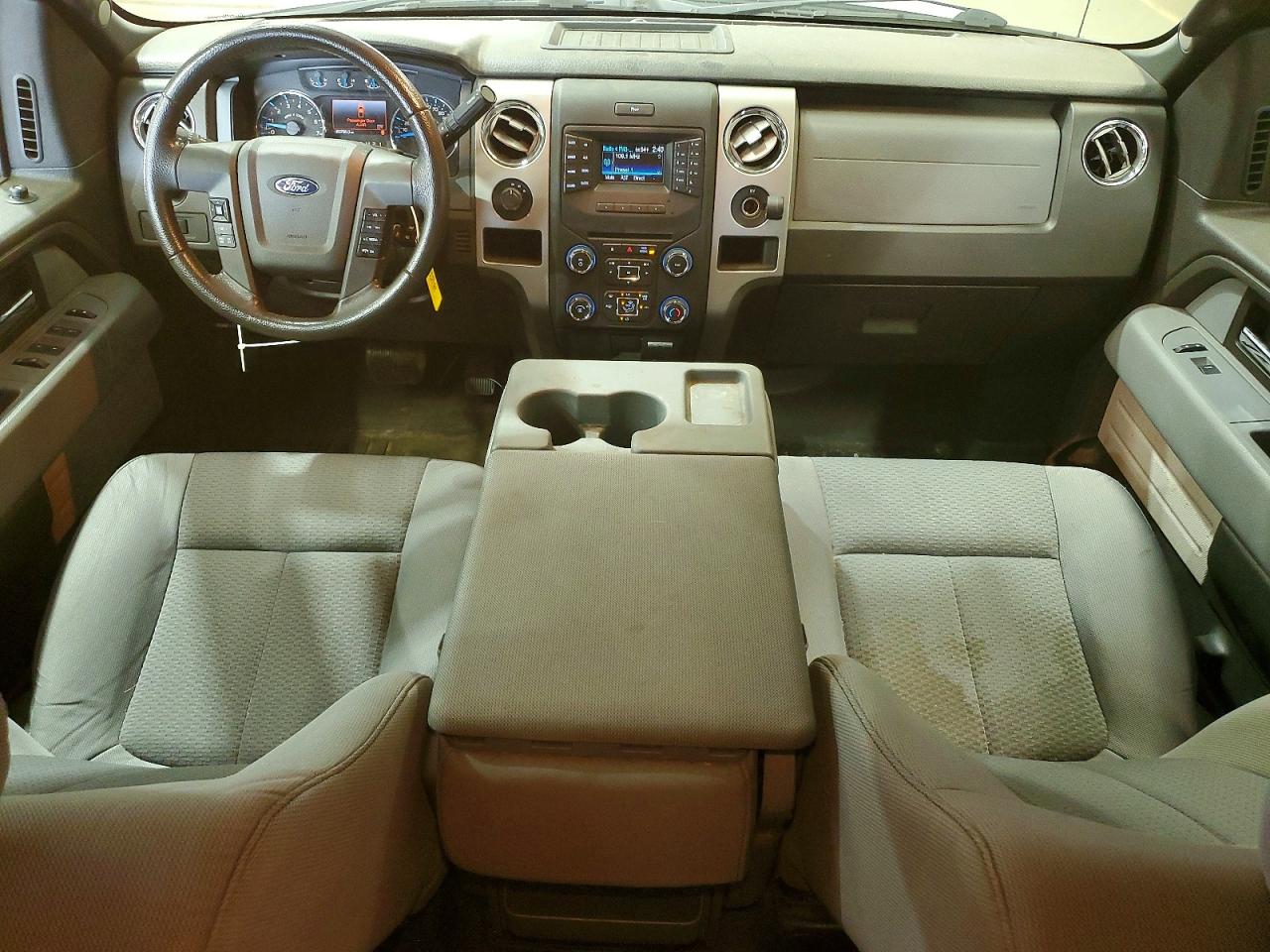 2014 Ford F150 Super Cab White vin: 1FTEX1EMXEFB91742