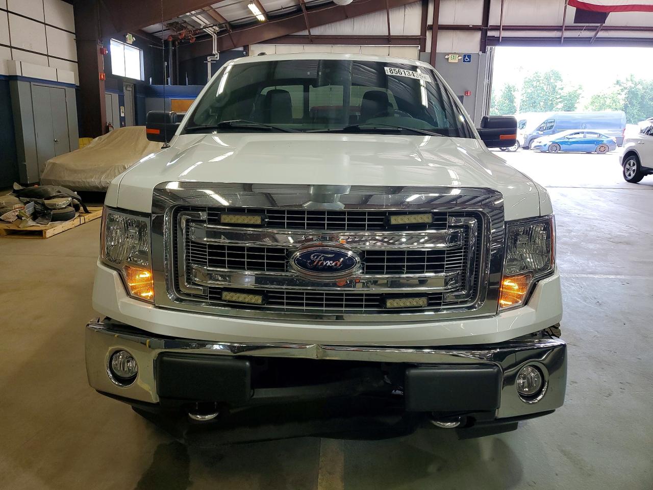 2014 Ford F150 Super Cab White vin: 1FTEX1EMXEFB91742