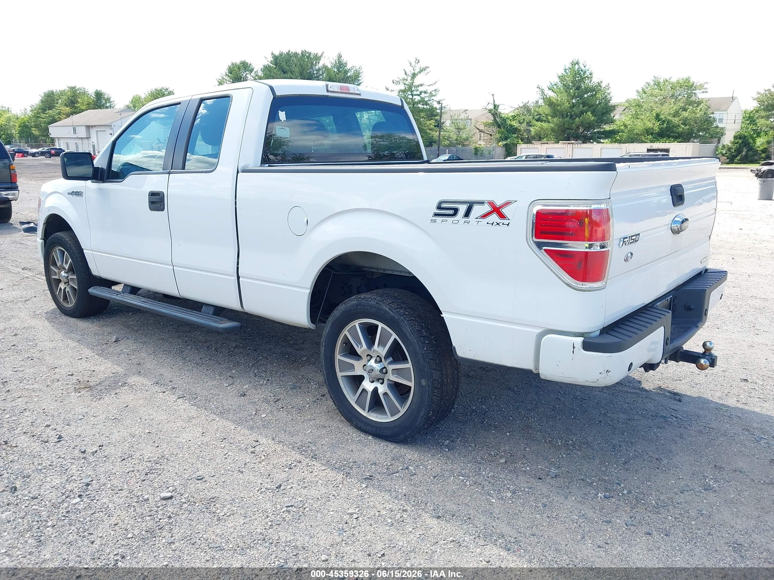 2014 Ford F-150 Stx White vin: 1FTEX1EMXEFC59537