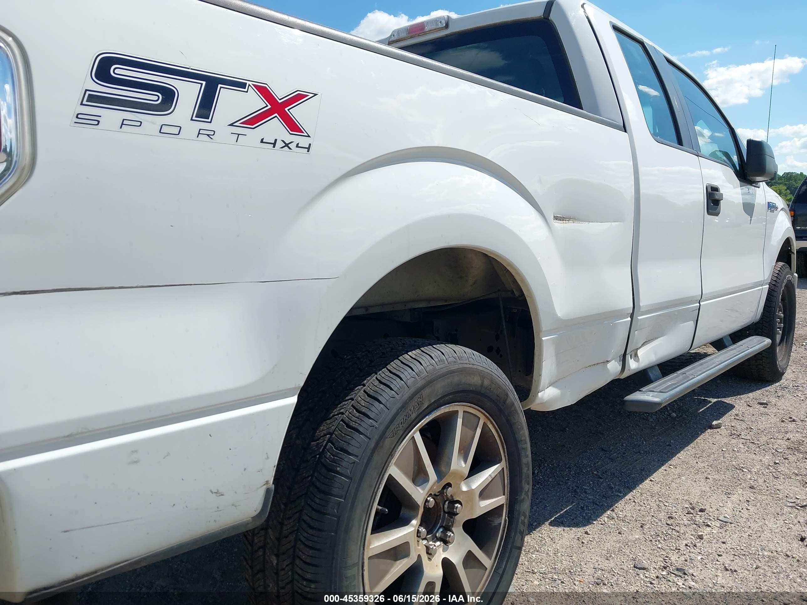 2014 Ford F-150 Stx White vin: 1FTEX1EMXEFC59537
