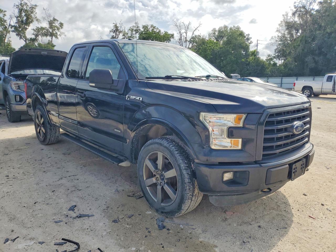 2015 Ford F150 Super Cab Black vin: 1FTEX1EP0FFB46126