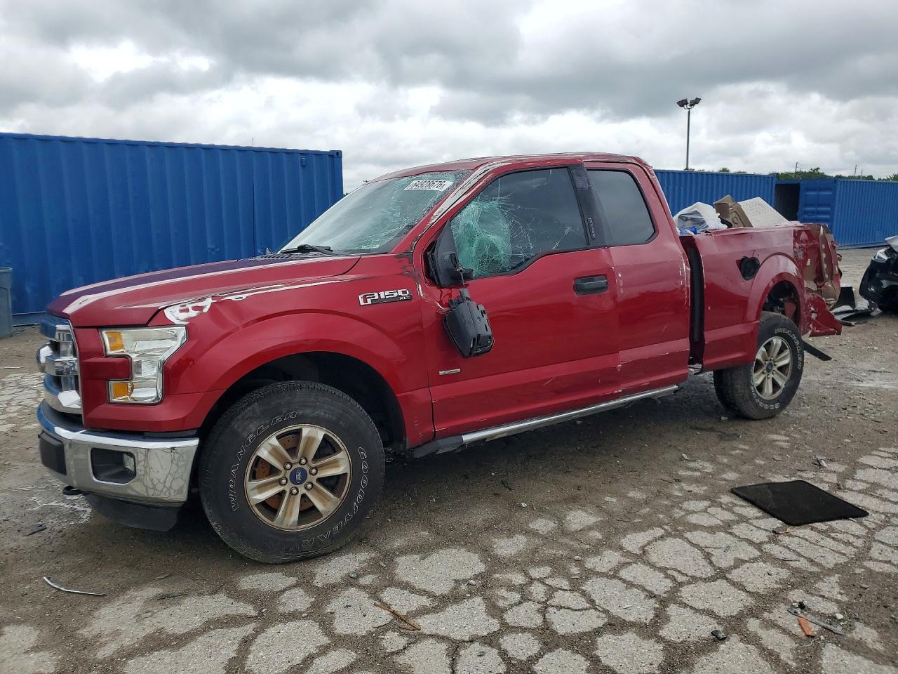 2015 Ford F150 Super Cab Red vin: 1FTEX1EP0FFB59510