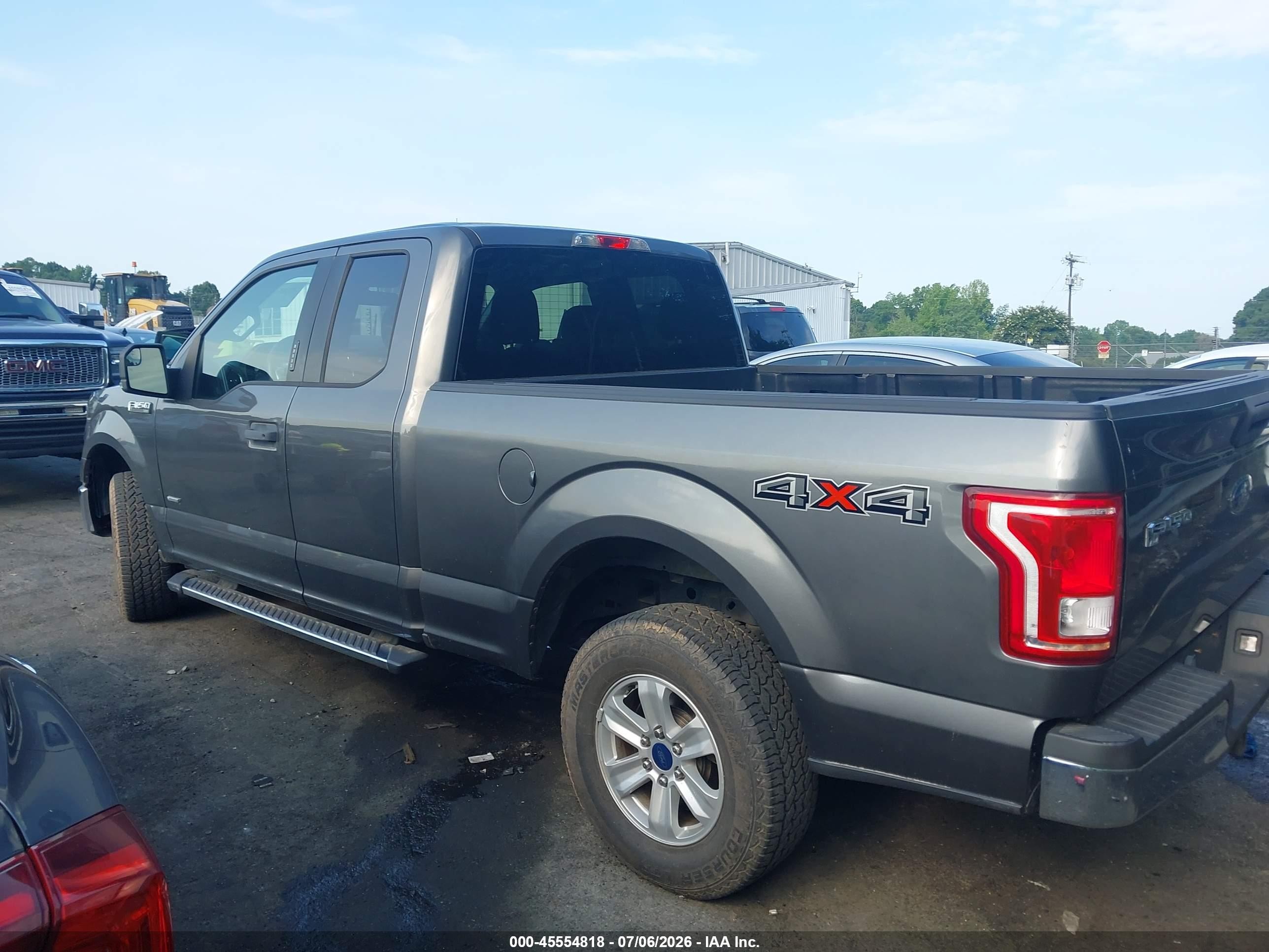 2015 Ford F150 Super Cab Gray vin: 1FTEX1EP0FKE08038