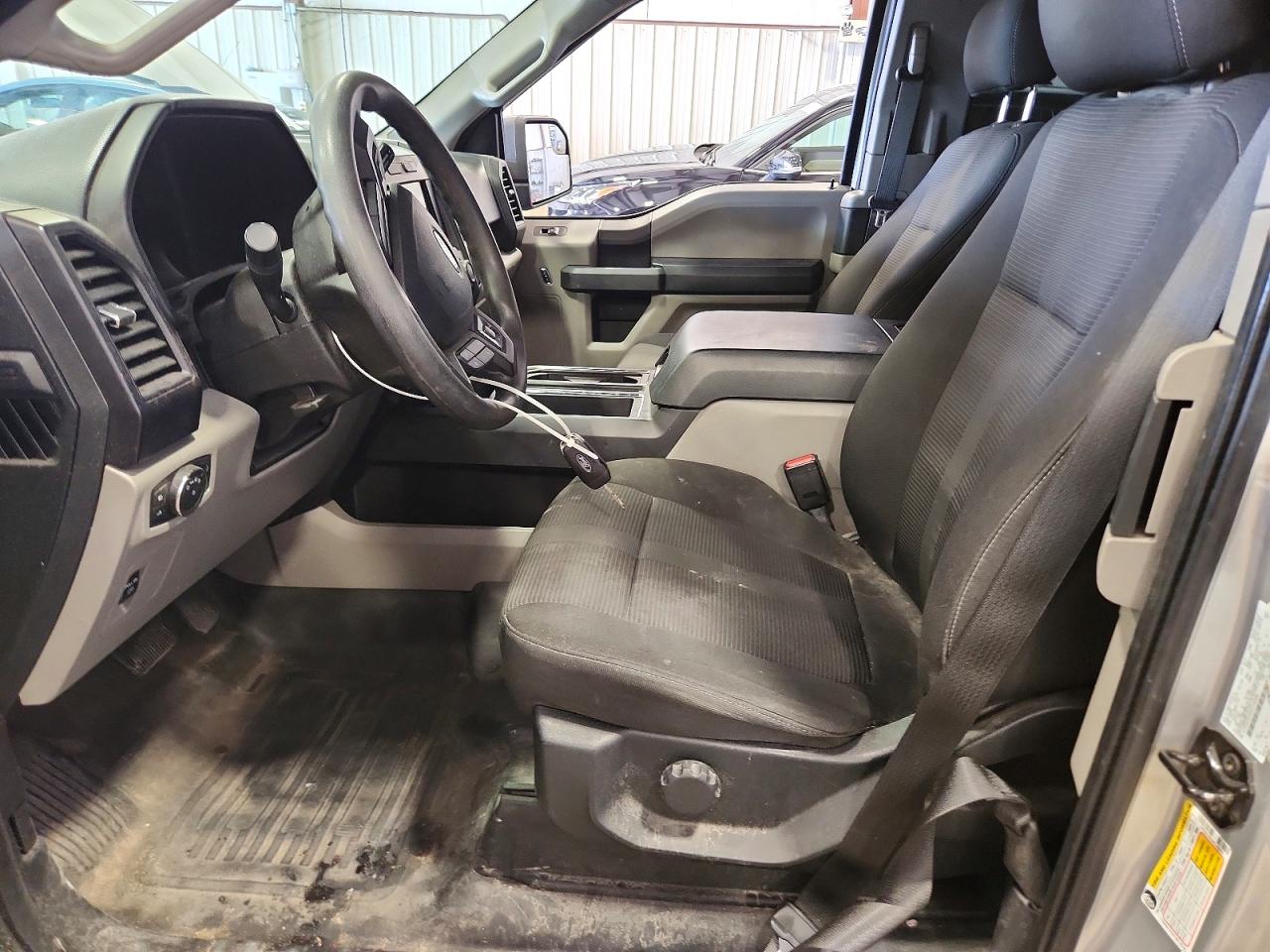 2017 Ford F150 Super Cab Silver vin: 1FTEX1EP0HFC00690