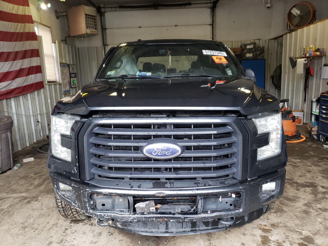 2015 Ford F150 Super Cab Black vin: 1FTEX1EP1FFB42084