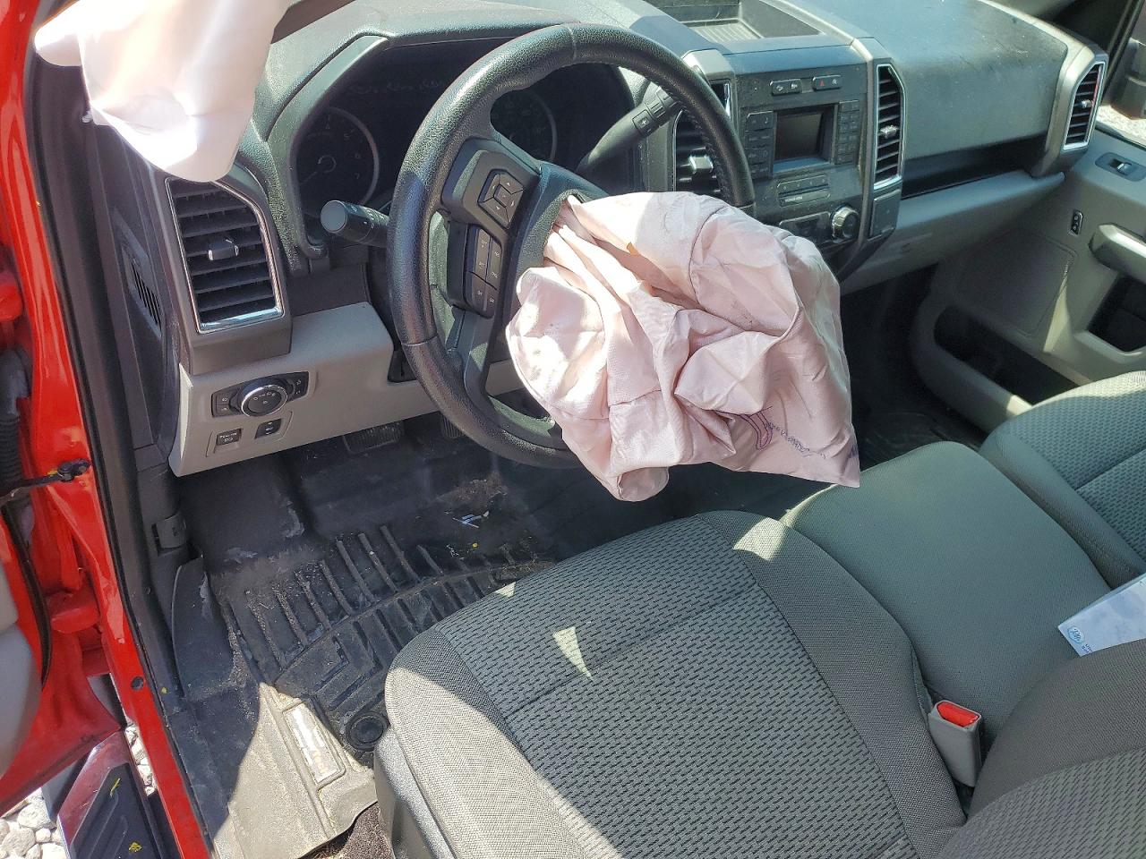 2015 Ford F150 Super Cab Красный vin: 1FTEX1EP1FKF14367