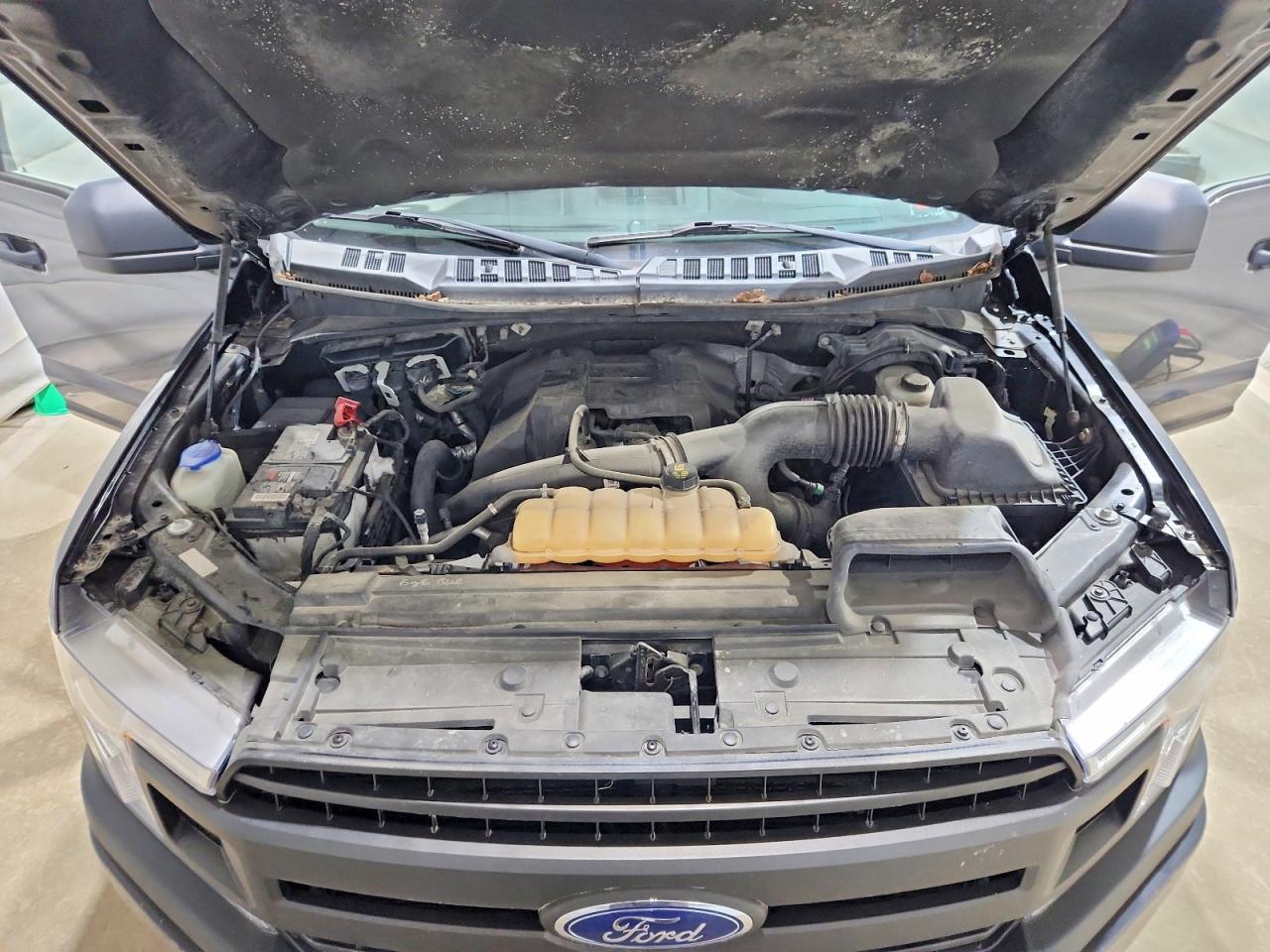 2018 Ford F150 Super Cab Gray vin: 1FTEX1EP1JFB33653