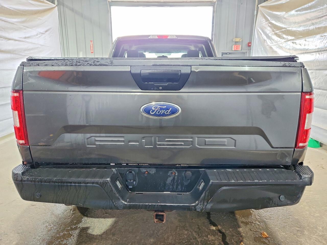 2018 Ford F150 Super Cab Gray vin: 1FTEX1EP1JFB33653