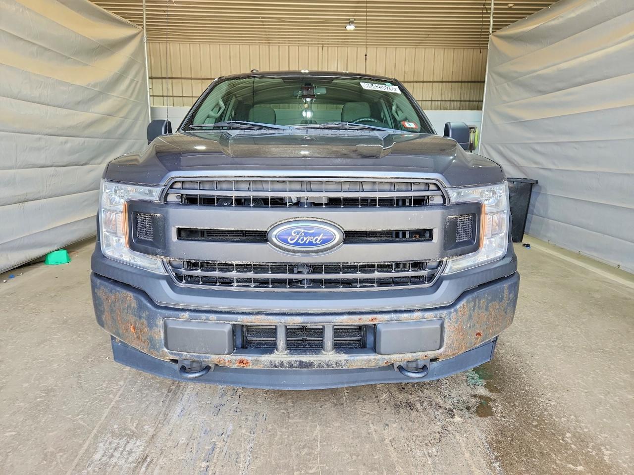 2018 Ford F150 Super Cab Gray vin: 1FTEX1EP1JFB33653