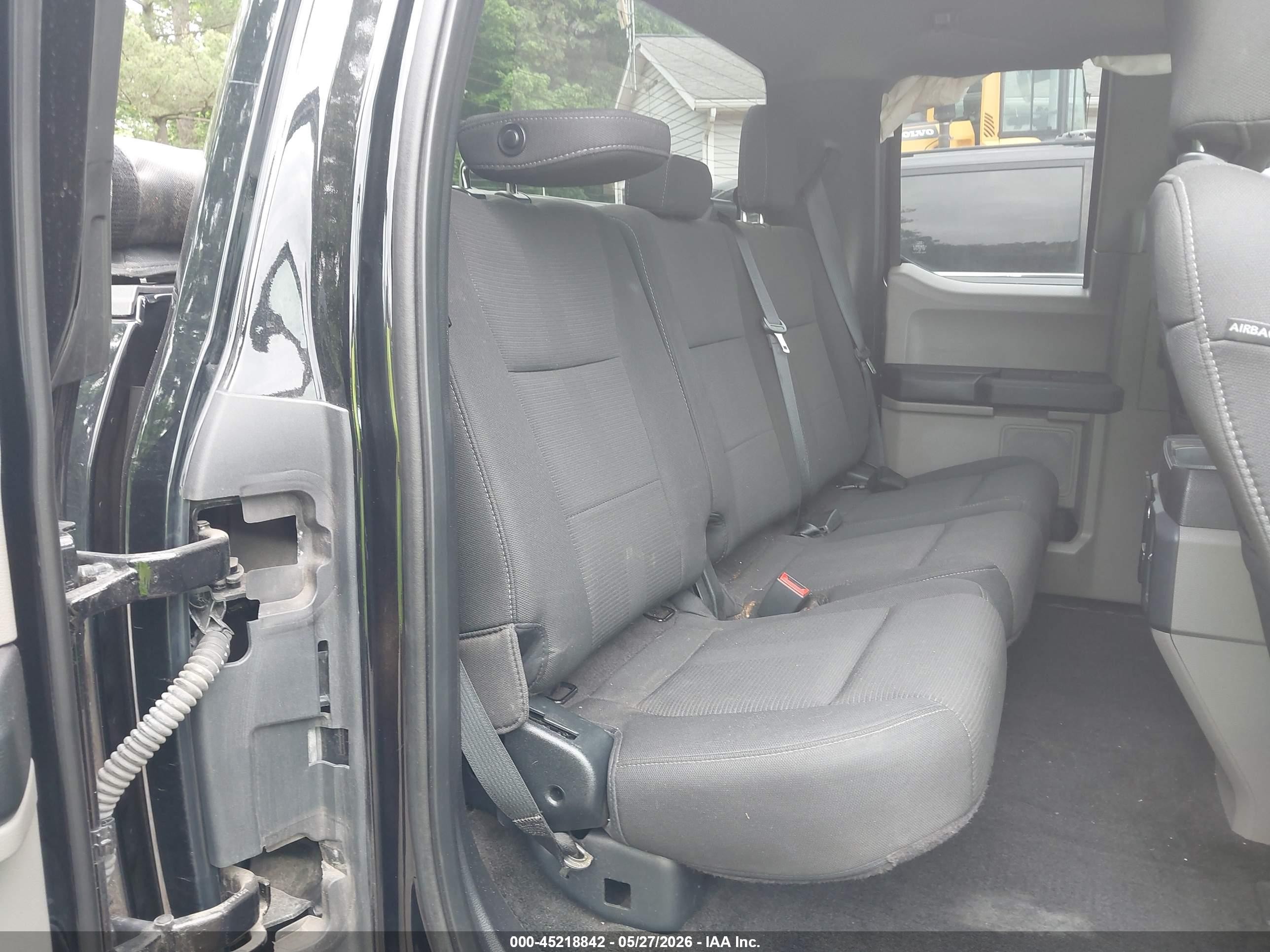 2018 Ford F-150 Xl Black vin: 1FTEX1EP1JFD81966