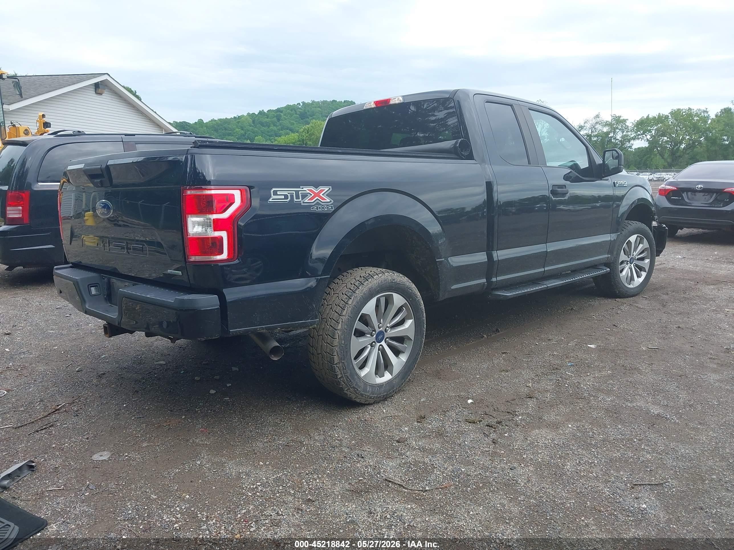 2018 Ford F-150 Xl Black vin: 1FTEX1EP1JFD81966