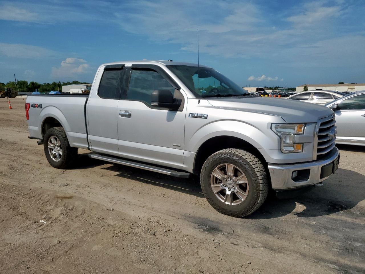 2015 Ford F150 Super Cab Silver vin: 1FTEX1EP2FFA76967