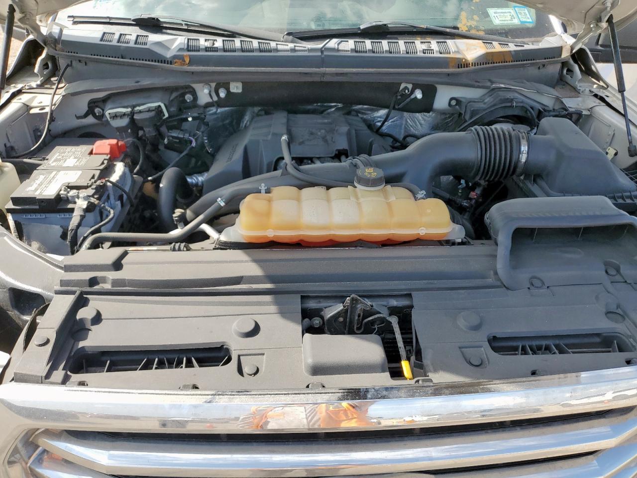 2015 Ford F150 Super Cab Silver vin: 1FTEX1EP2FFA76967