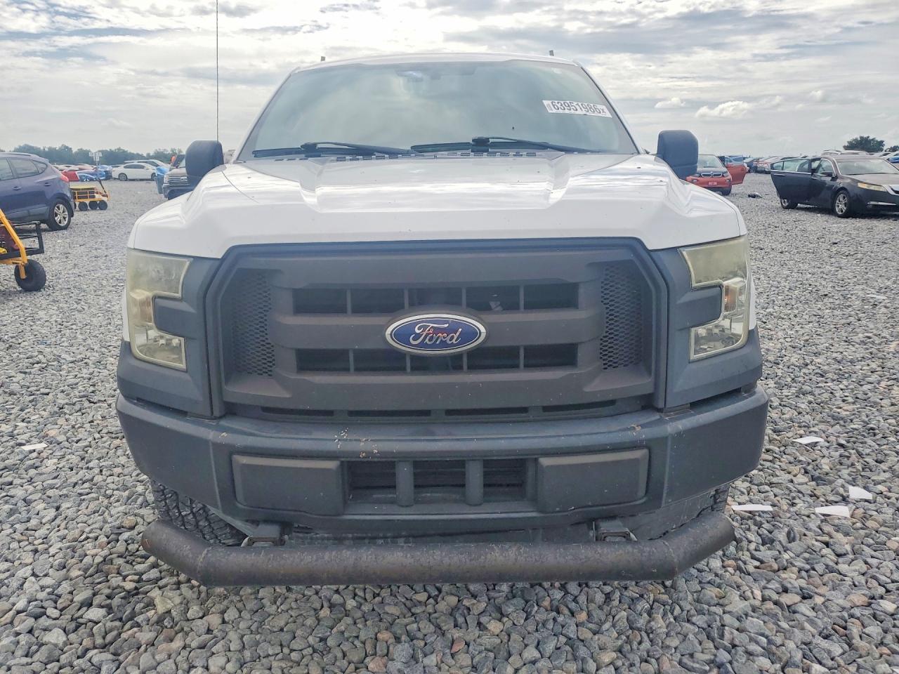 2015 Ford F150 Super Cab White vin: 1FTEX1EP2FKD18955