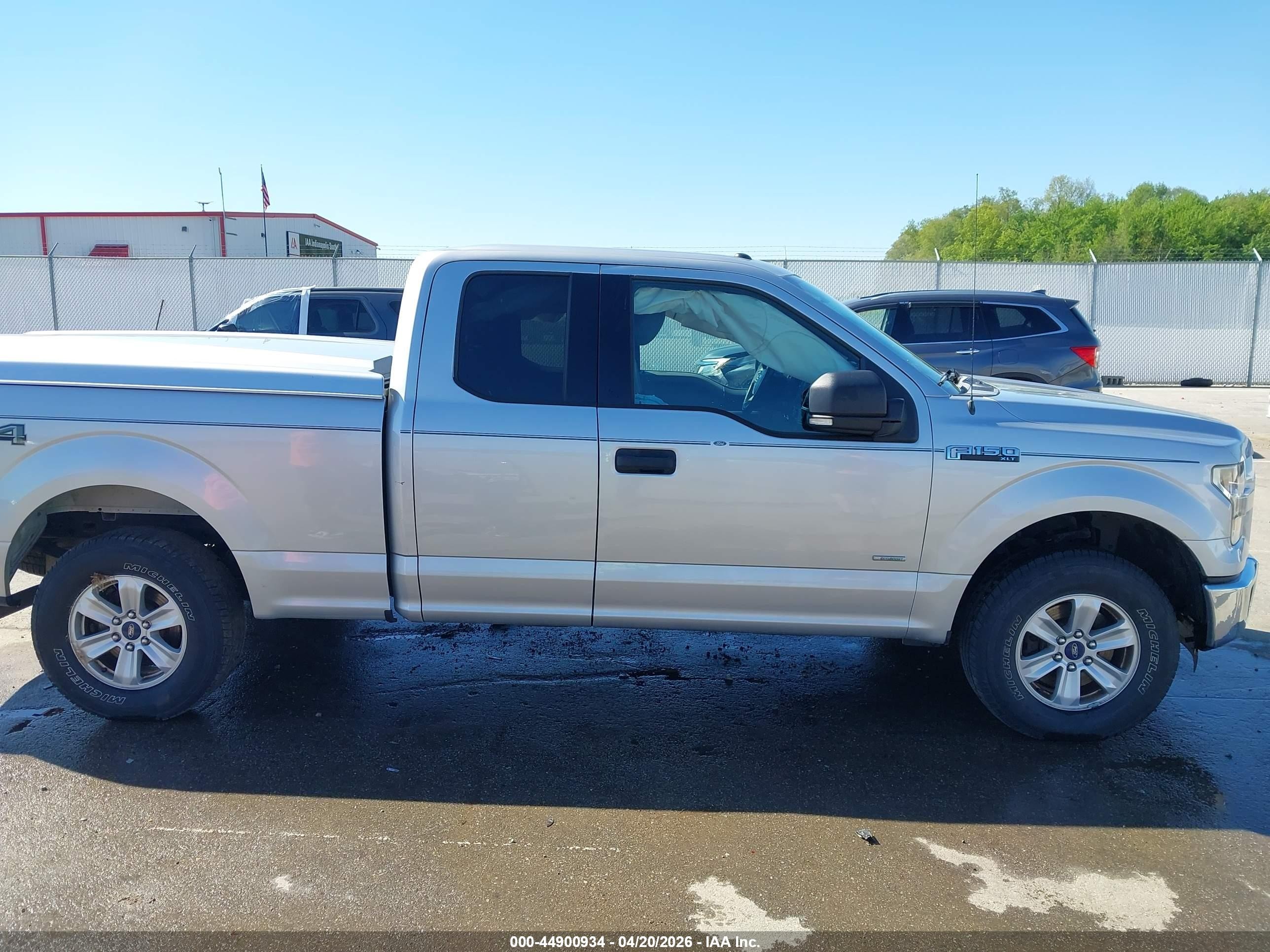 2015 Ford F-150 Xlt Silver vin: 1FTEX1EP3FFC50870
