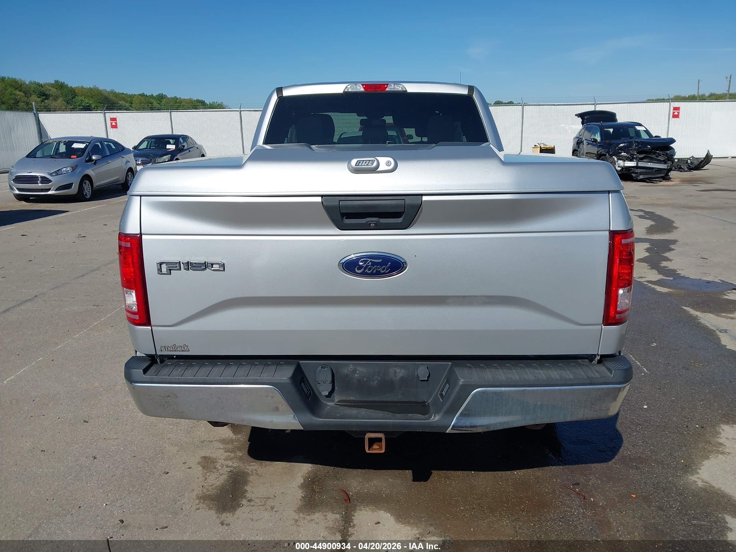 2015 Ford F-150 Xlt Silver vin: 1FTEX1EP3FFC50870