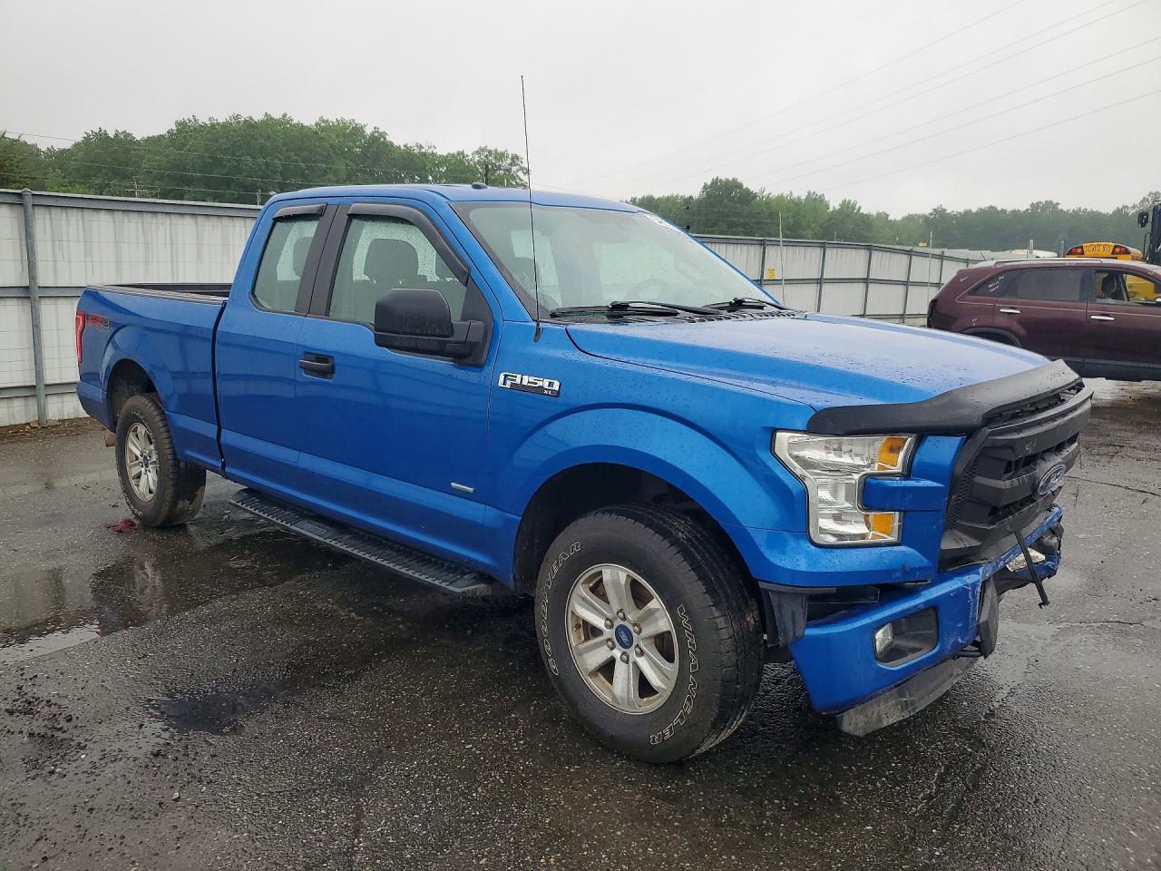2015 Ford F150 Super Cab Blue vin: 1FTEX1EP3FKE07191
