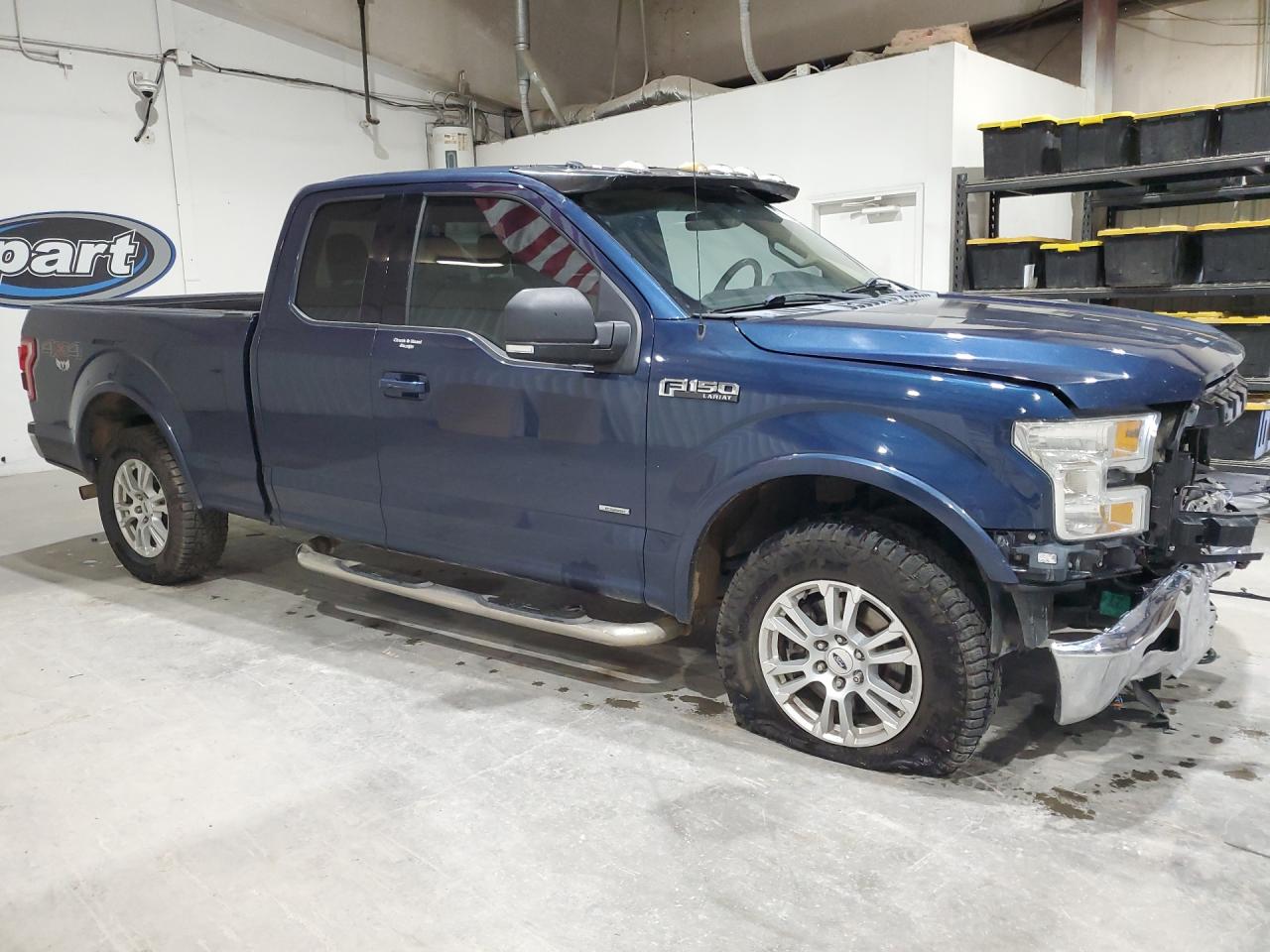 2015 Ford F150 Super Cab Blue vin: 1FTEX1EP4FFA54758 Damage: Right Running Board, Aftermarket, Acceptable